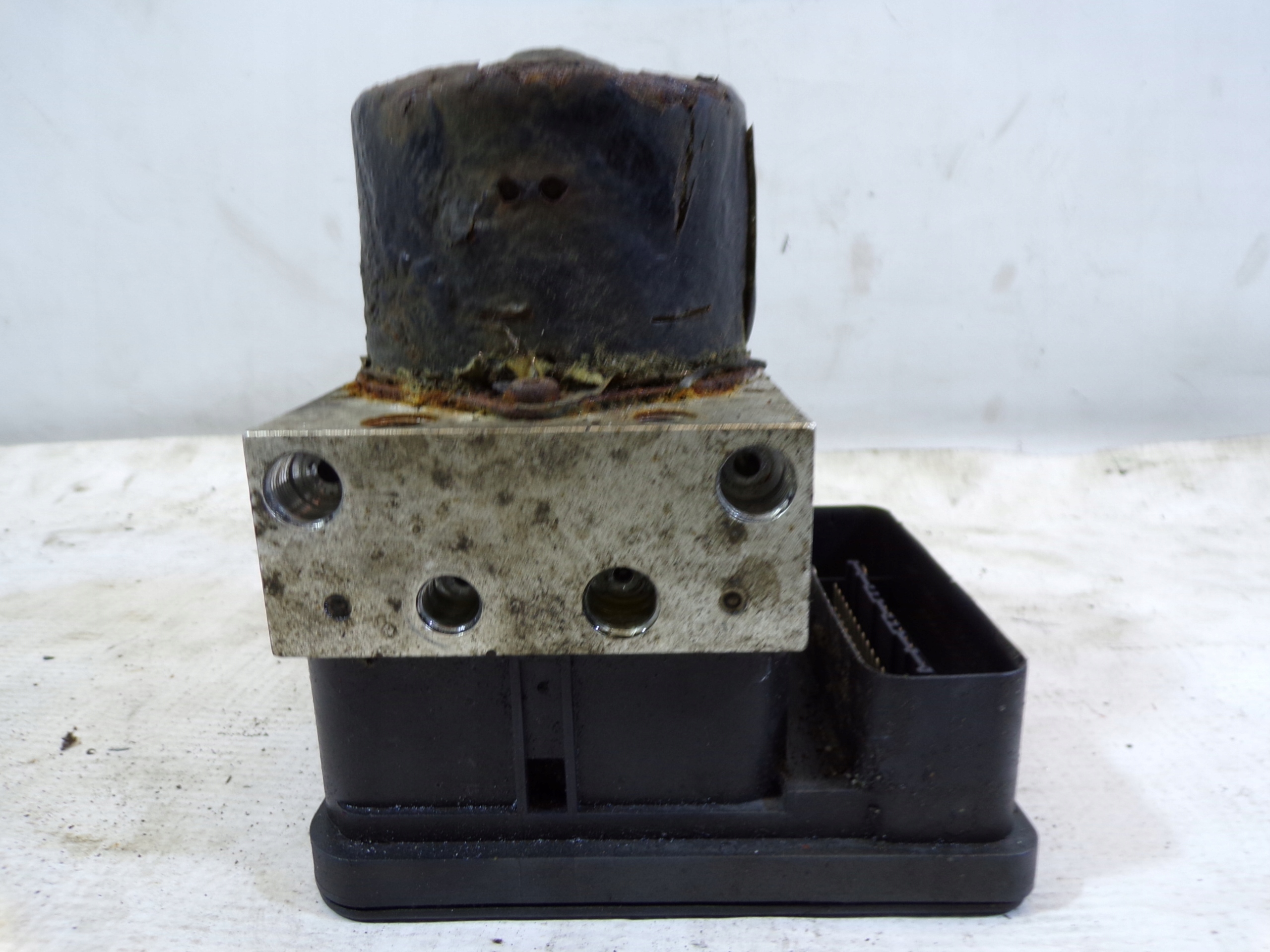 Pompa ABS RENAULT LAGUNA 2 II 8200159837D (4)
