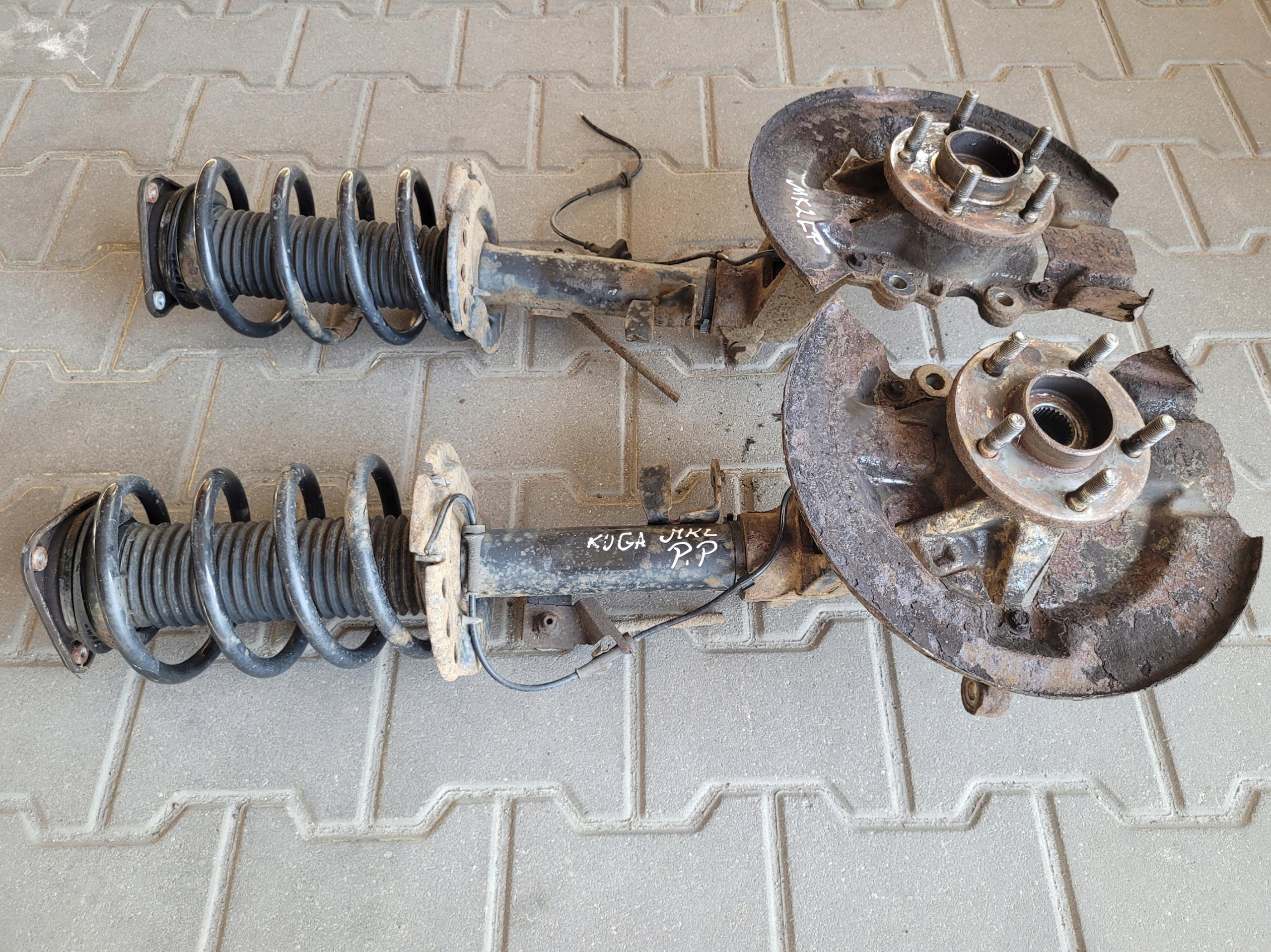 swing shock absorber front left McPherson FORD KUGA II MK2 2.0 TDCI