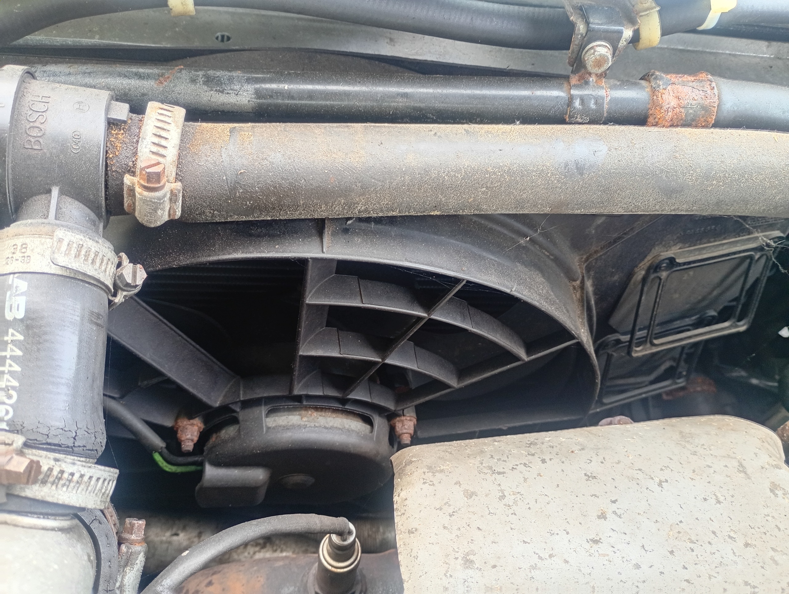 ventilátor motor hűtő Saab 93 9-3 98-02 2.3