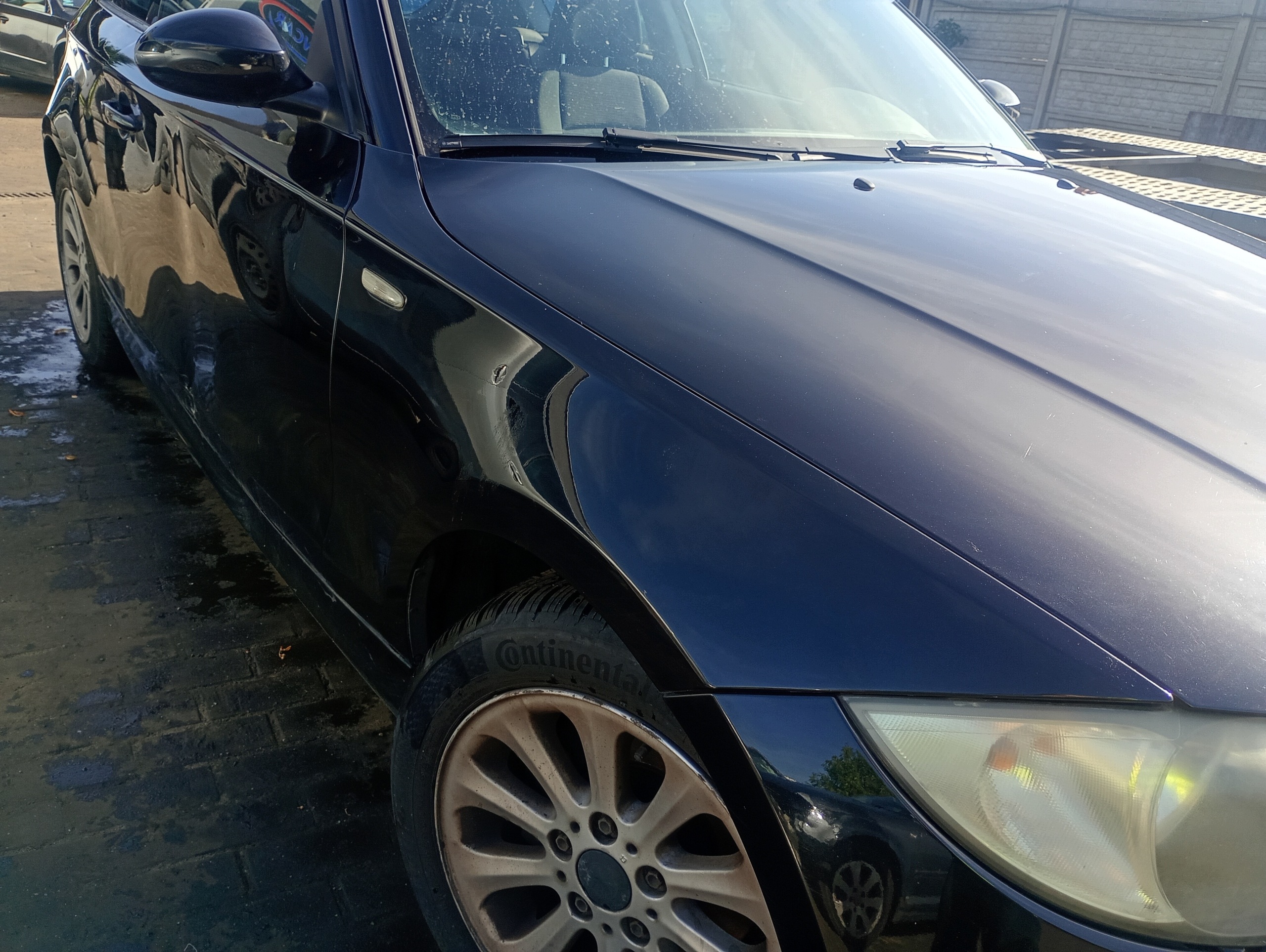 fender right front front BMW 1 and E81 07-11 kod lakieru 475