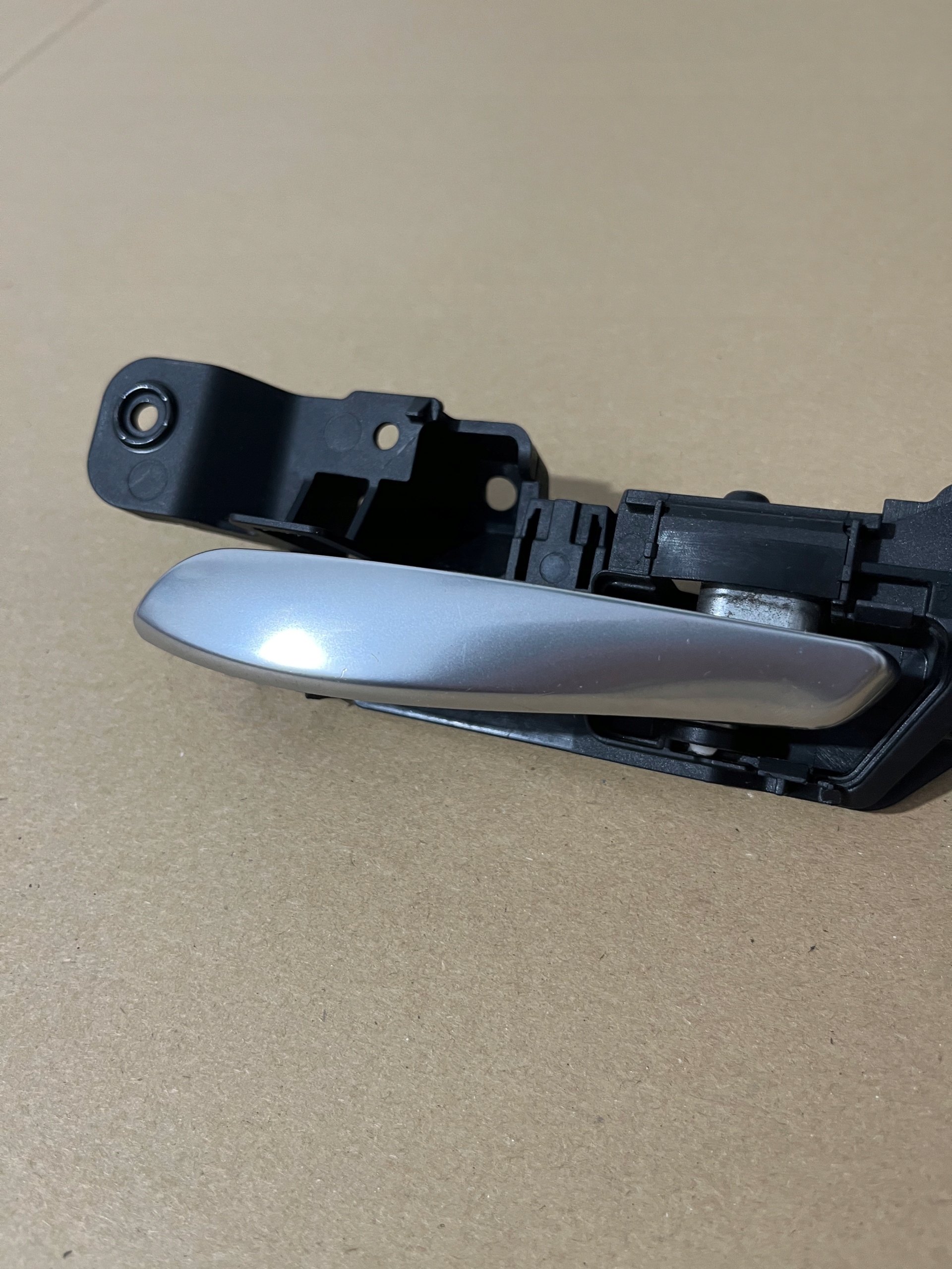 handle inner Z door left rear part BMW X6 E71 OE