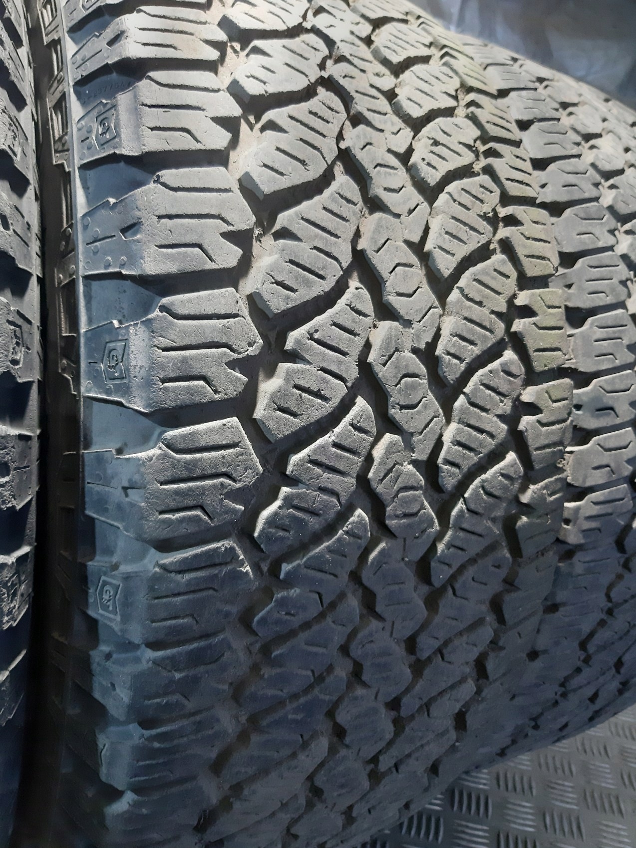 tyres 4x GENERAL GRABBER AT3 235/55 R17 99H