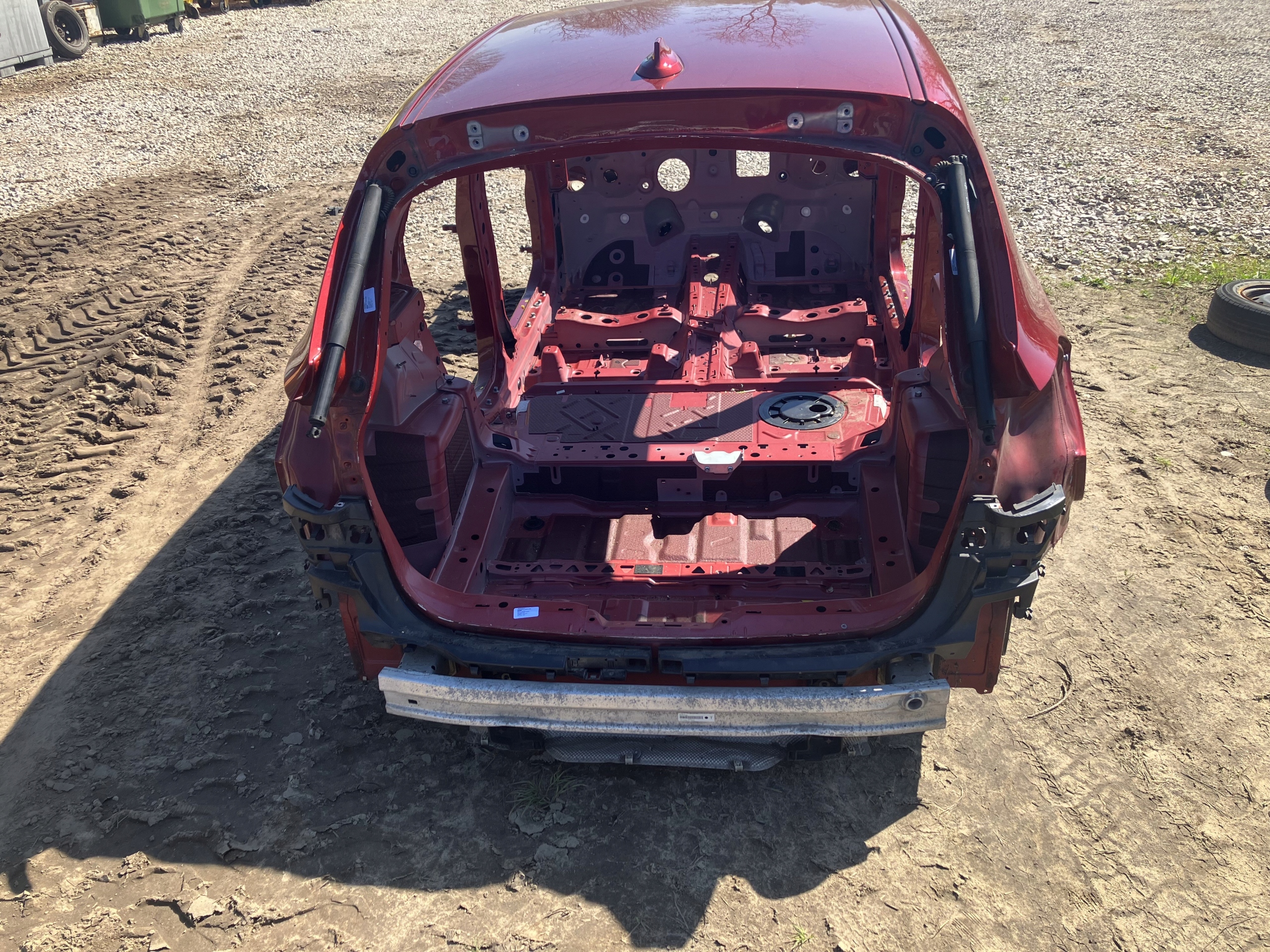 PAS TYLNY WANNA BMW 2 F45 ACTIVE TOURER C06