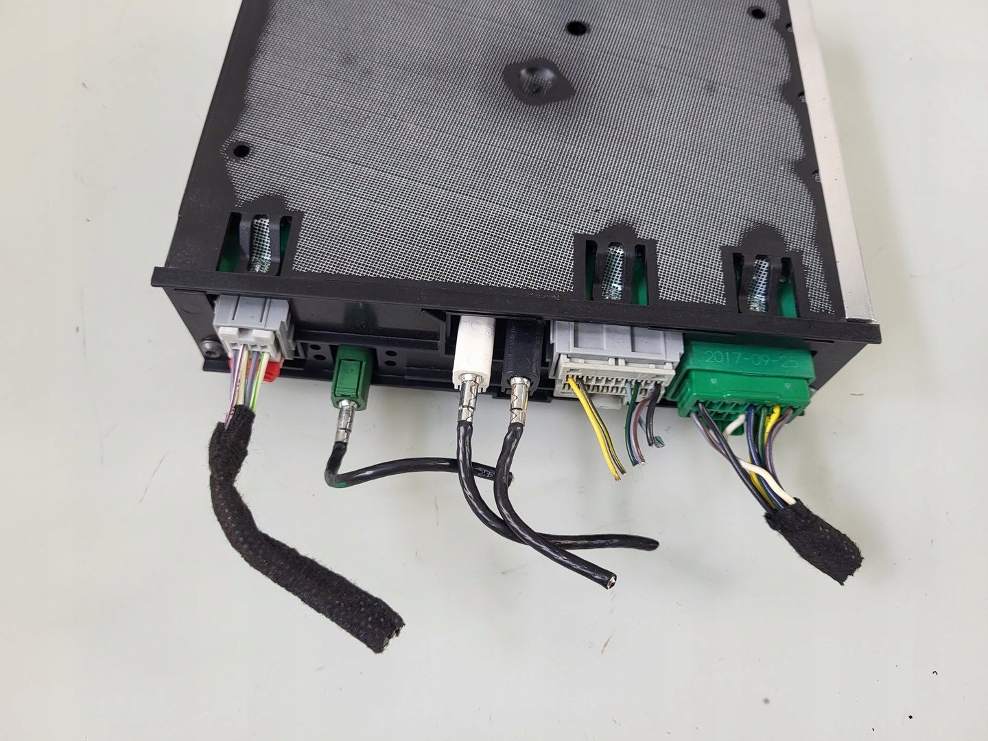 module radia navigation devices gps control unit computer OPEL INSIGNIA B 39132631