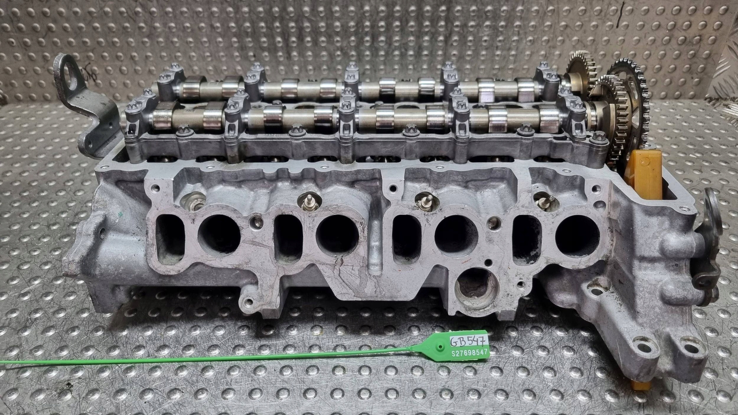 head. of the engine 7781098 BMW E60 E61 E81 E83 E84 E87 E90 E91 E92 2.0D N47