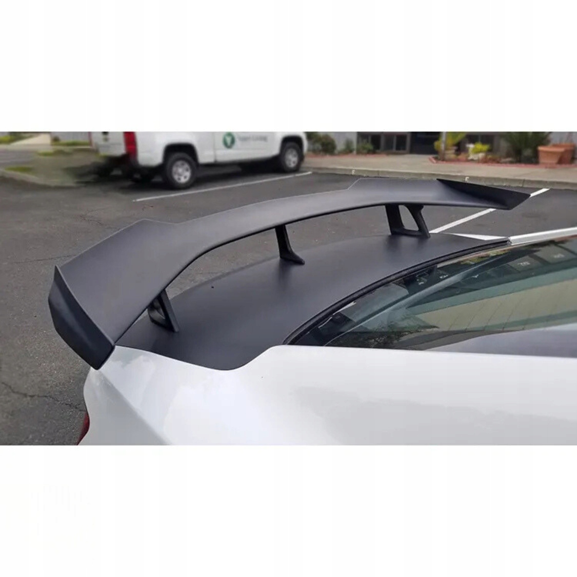 CAMARO spoiler tylnej klapy czarny połysk styl ZL1/1LE 2016-2018 Stan opakowania oryginalne