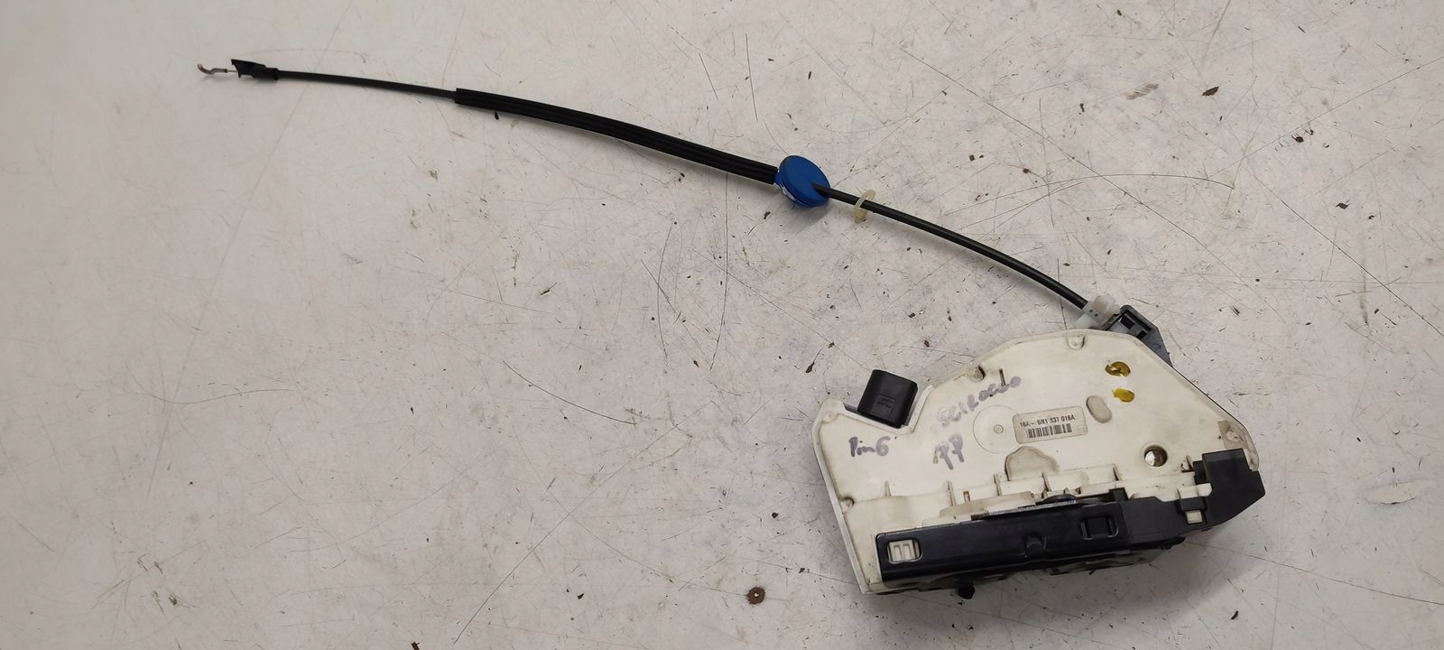 lock door front front right VW Scirocco 2,0 TFSI