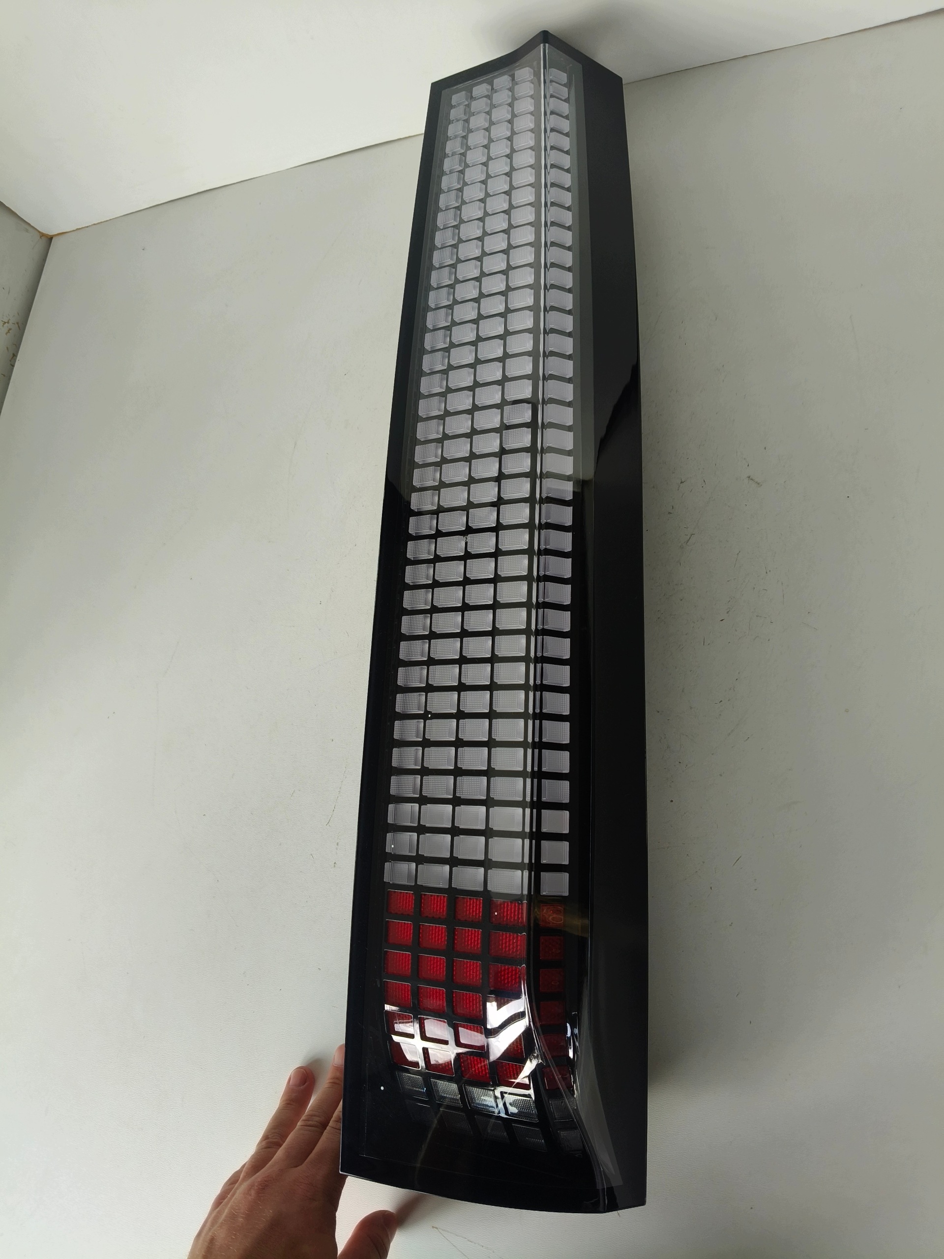 light right rear HYUNDAI STARIA 22- LED T54