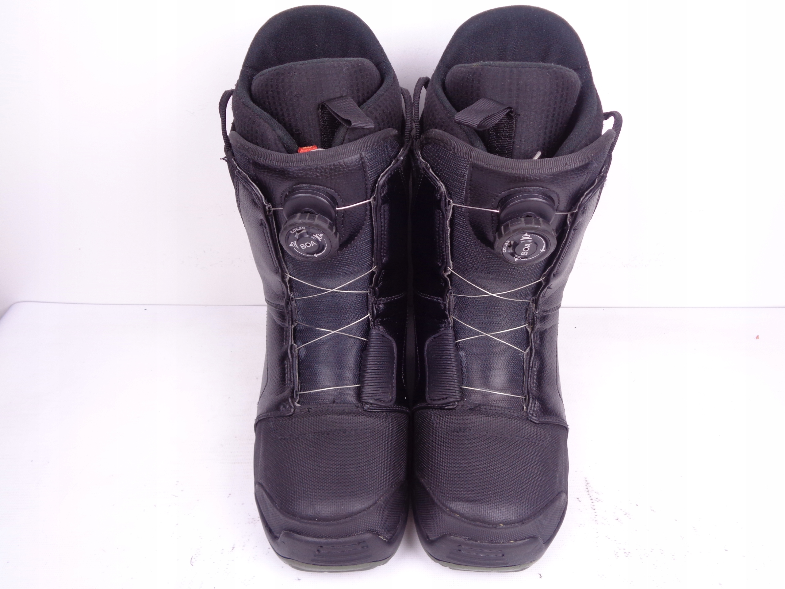 BUTY SNOWBOARDOWE BURTON PROGRESSION BOA - 27.0 / 42 + SKI RZEP Kod producenta BUTY SNOWB. BURTON PROGRESSION BOA-27.0+RZEP