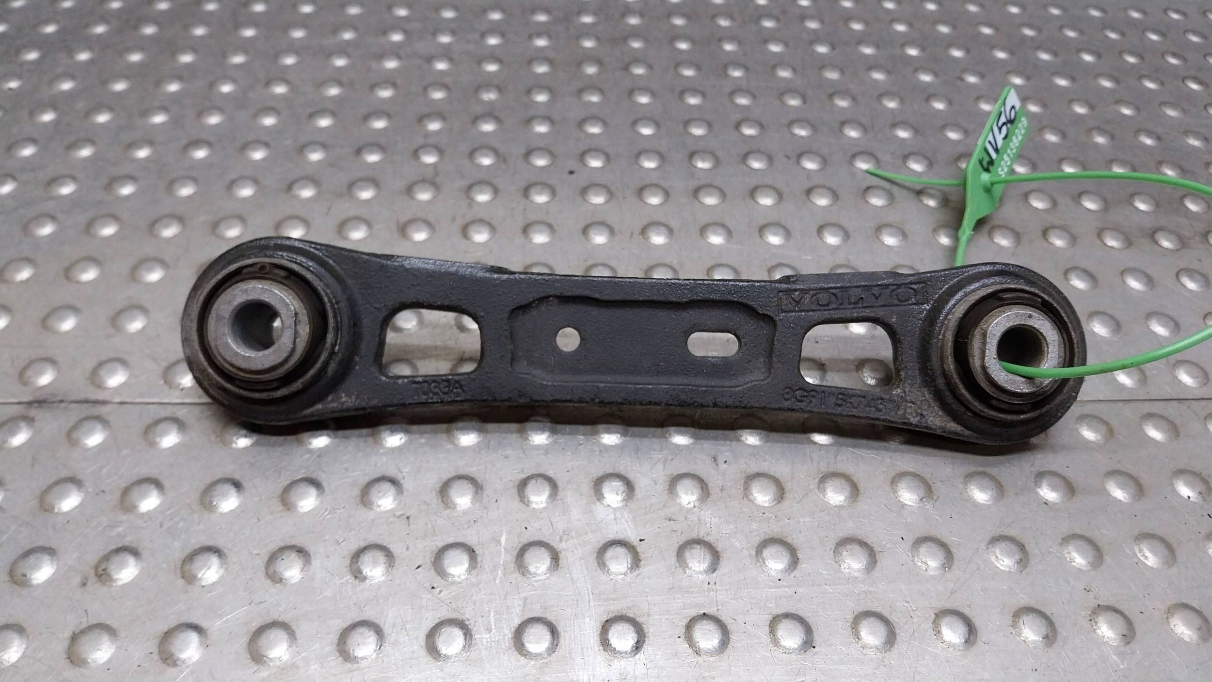 Querlenker rechts heck 8G91-5K743-VB VOLVO XC60 II