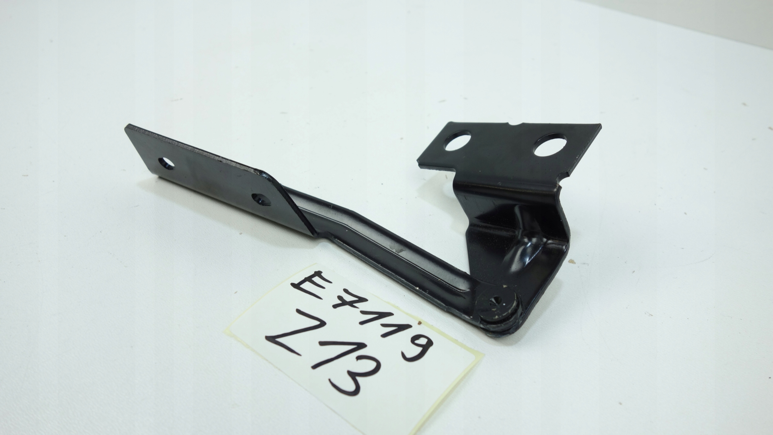 PEUGEOT 405 1987- holder hinge left bonnets 7912.31