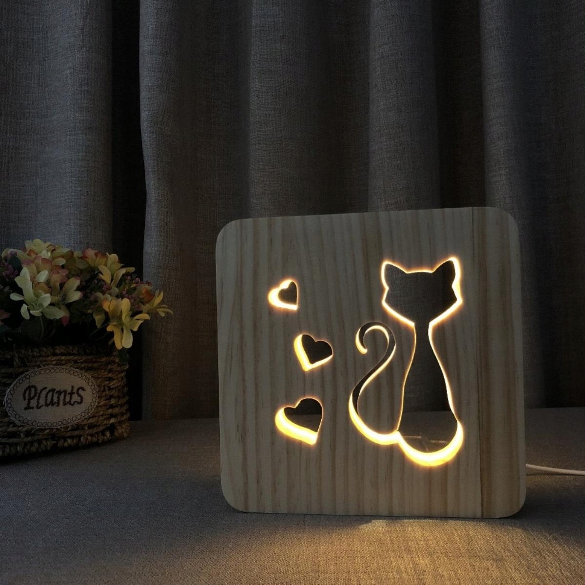 

Lampka Nocna Led Drewniana Kot