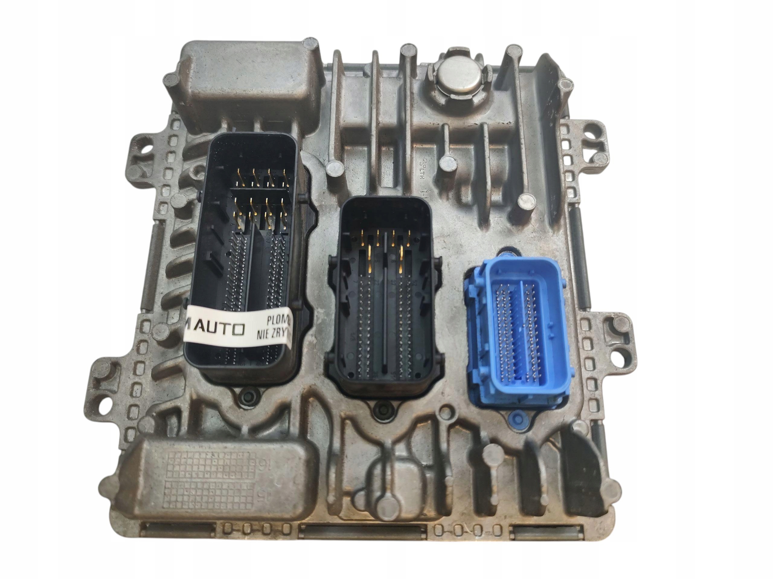computer control unit of the engine OPEL ASTRA K 1.6 CDTI 110KM B16DTU 55501607