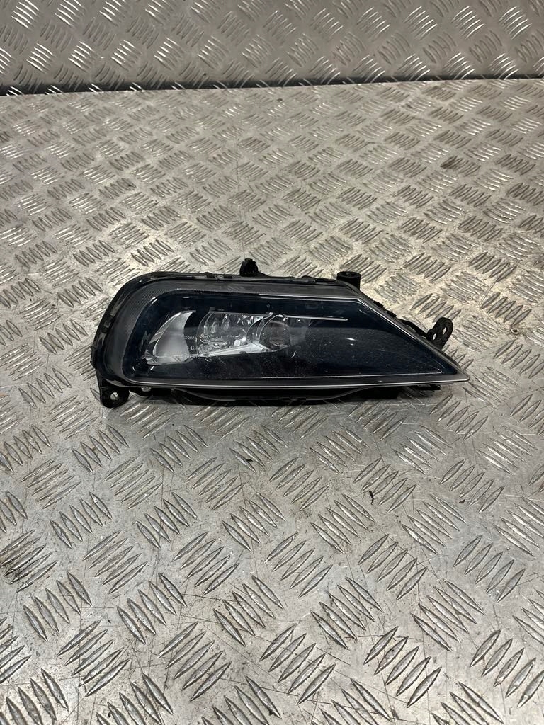 VOLVO V90 S90 XC- 90 HALOGEN LEWY DRL 31395865