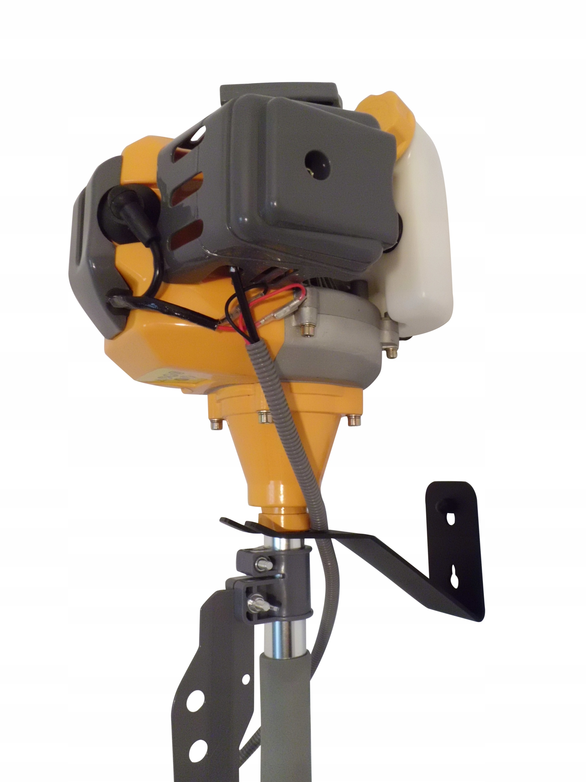 WIESZAK NA KOSĘ SPALINOWĄ UCHWYT KOSA SPALINOWA EAN (GTIN) 5903796784039