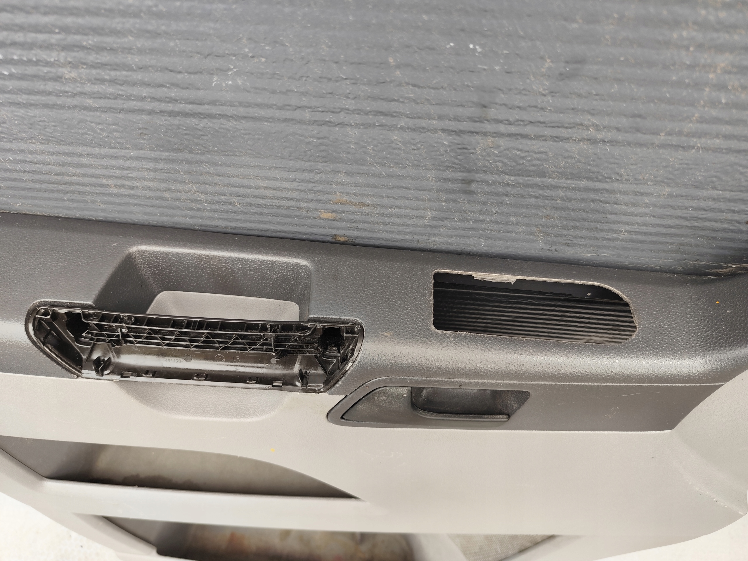 VW T5 side upholstery door left driver´s