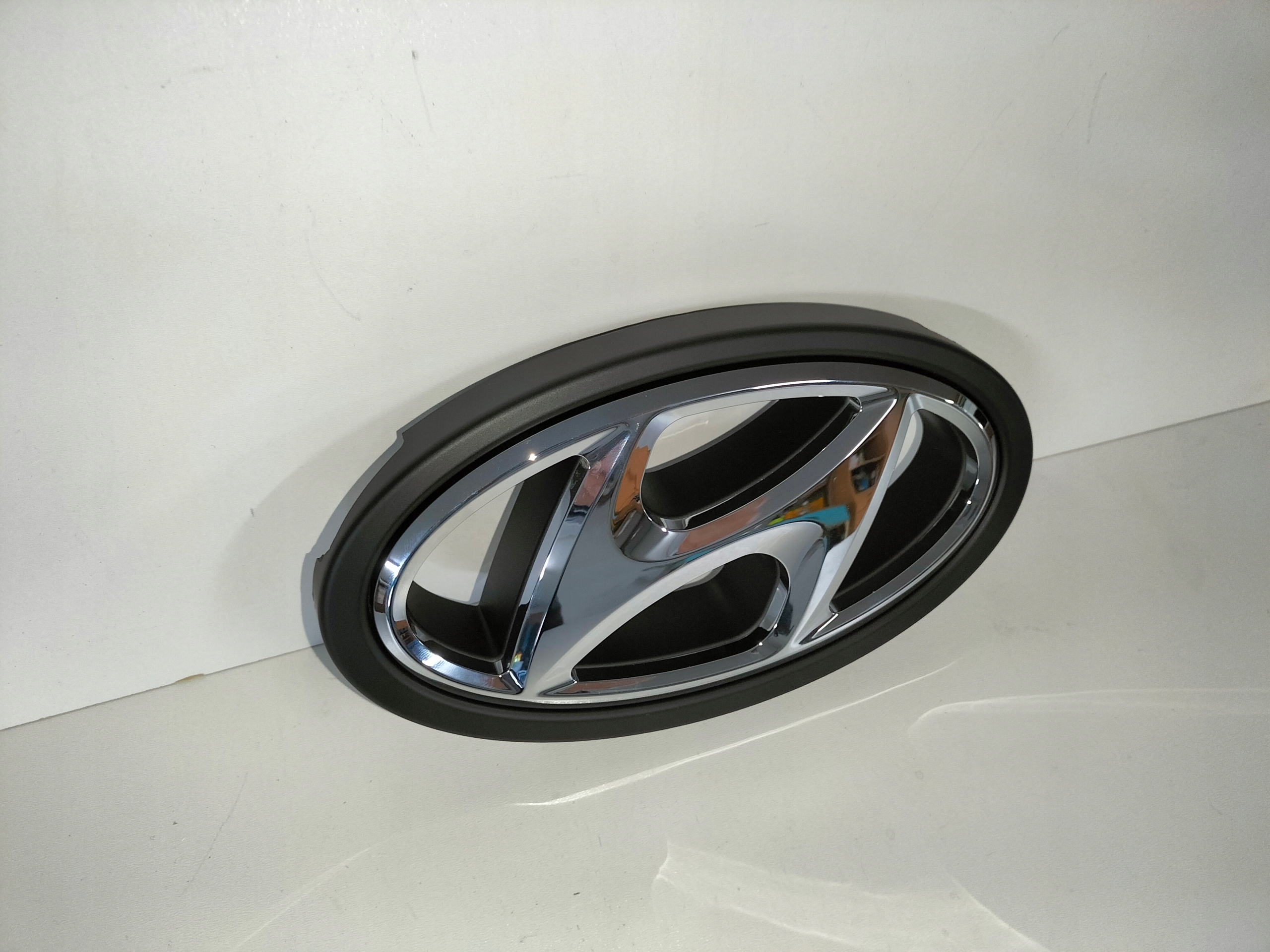 logo emblemat grille front HYUNDAI I30 III LIFT 20