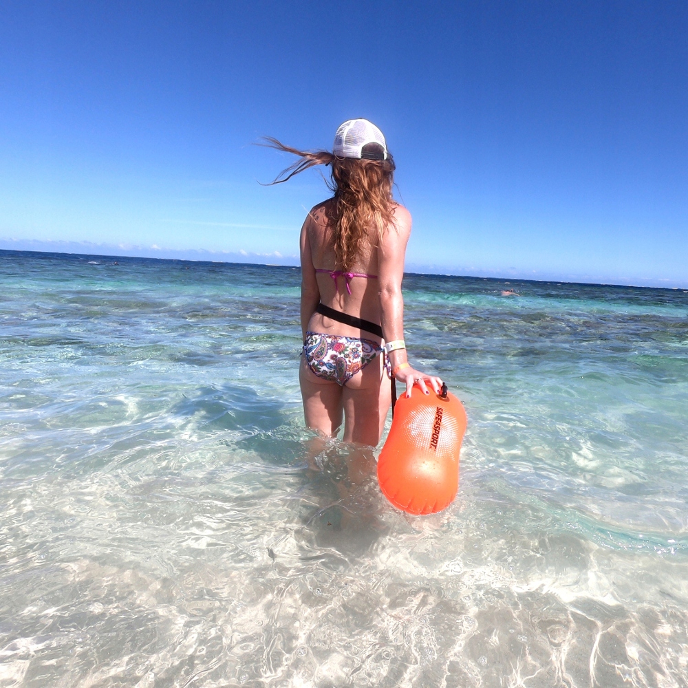 BOJKA DMUCHANA BOJA DO PŁYWANIA POMPOWANA PAMELKA Długość 41 cm