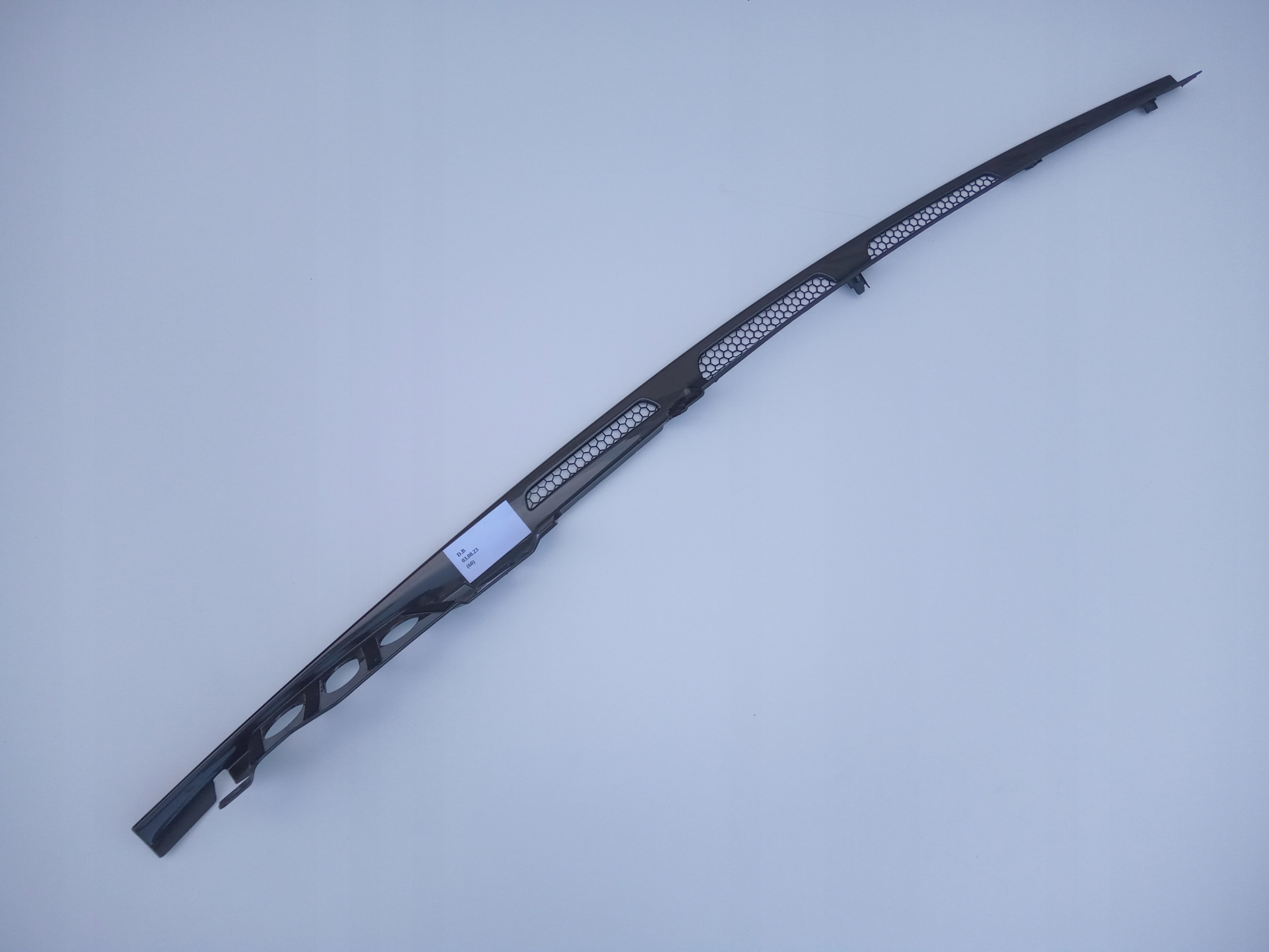 OSŁONA KRATKA PRAWA BŁOTNIK TYŁ MCLAREN 720S 765LT 2017-2018 14AC597CP Producent części McLaren