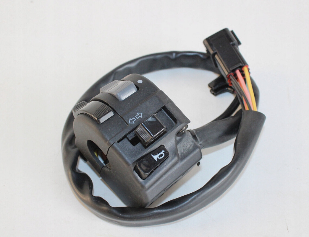 Prepínač Hyosung GV125 Gv 125 GV300 Gv 300 E4 E5 37400HG7202