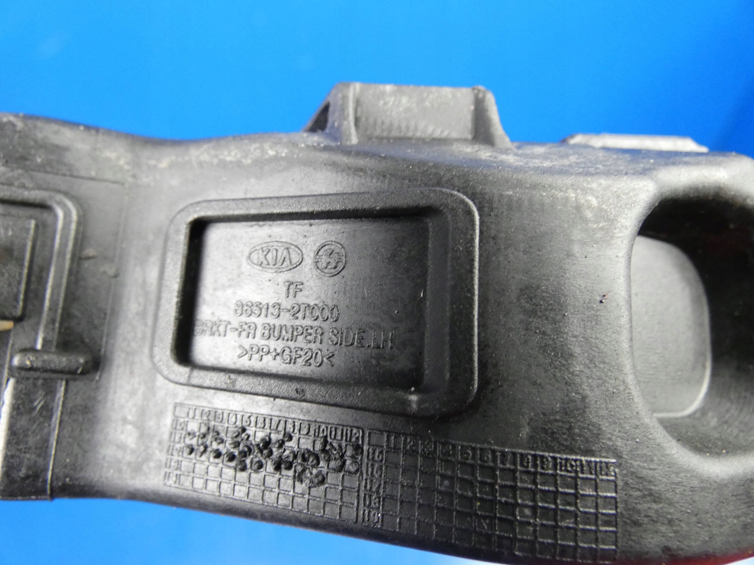 KIA OPTIMA III support holder of a bumper left front