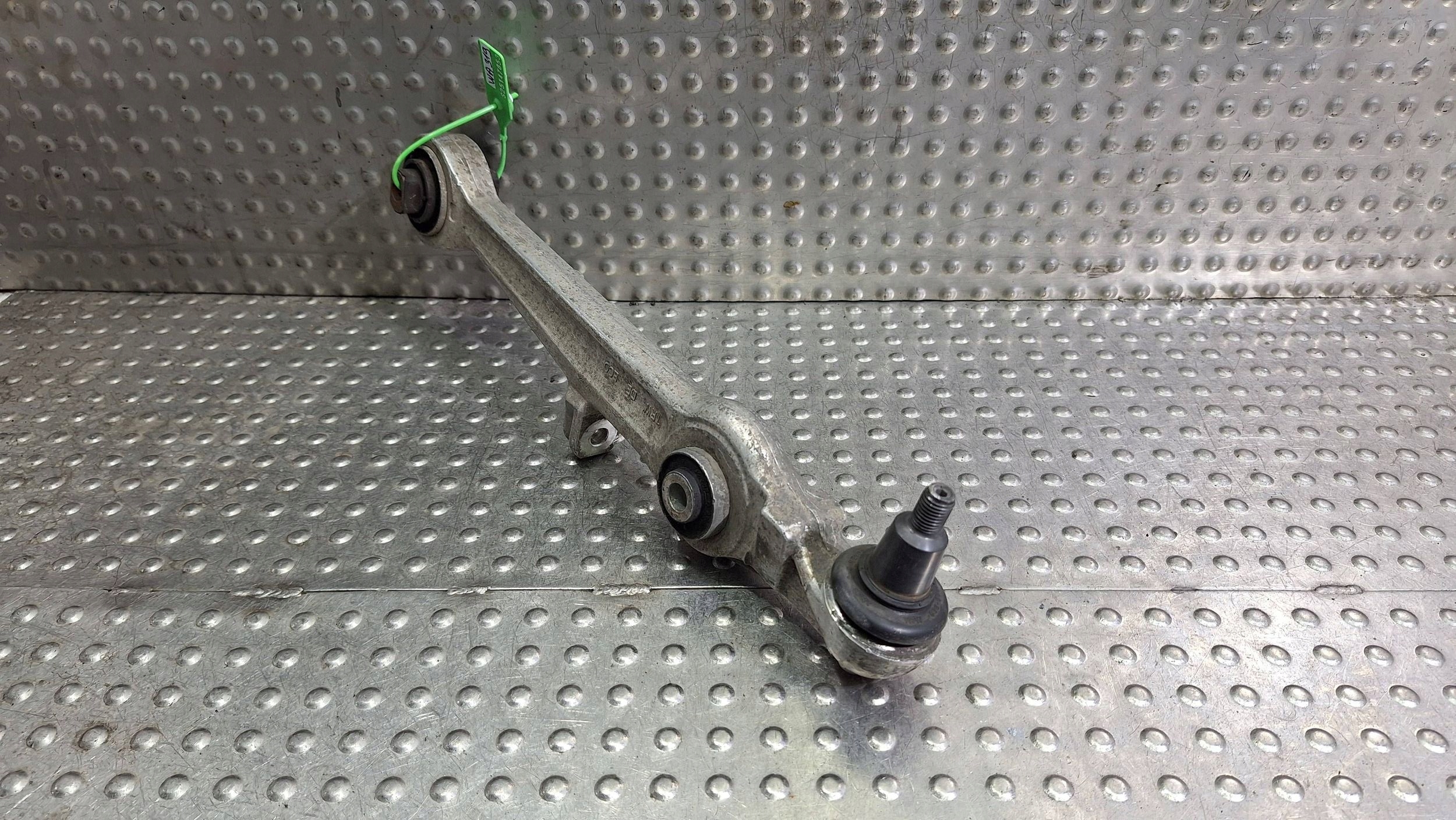 arm left front lower PROSTY AUDI A4 B5 A6 C5 A8 D2 PASSAT B5 SUPERB and