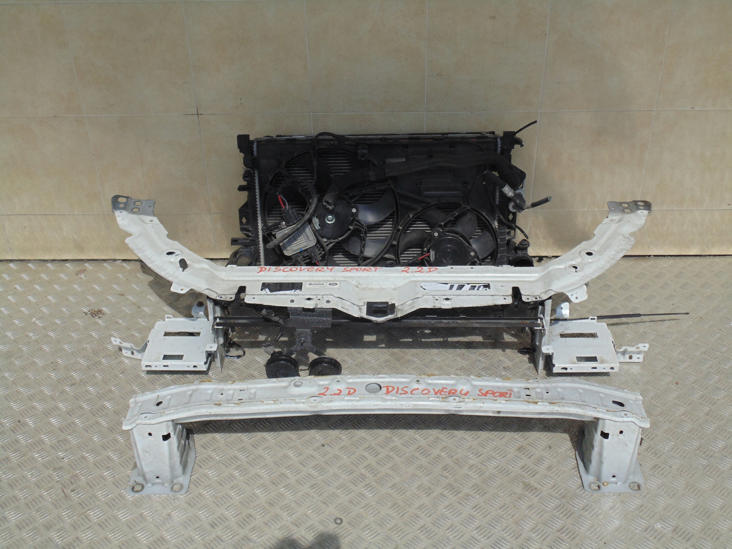 PAS PRZEDNI WZMOCNIENIE DISCOVERY SPORT 2.2 DIESEL Typ samochodu Samochody osobowe