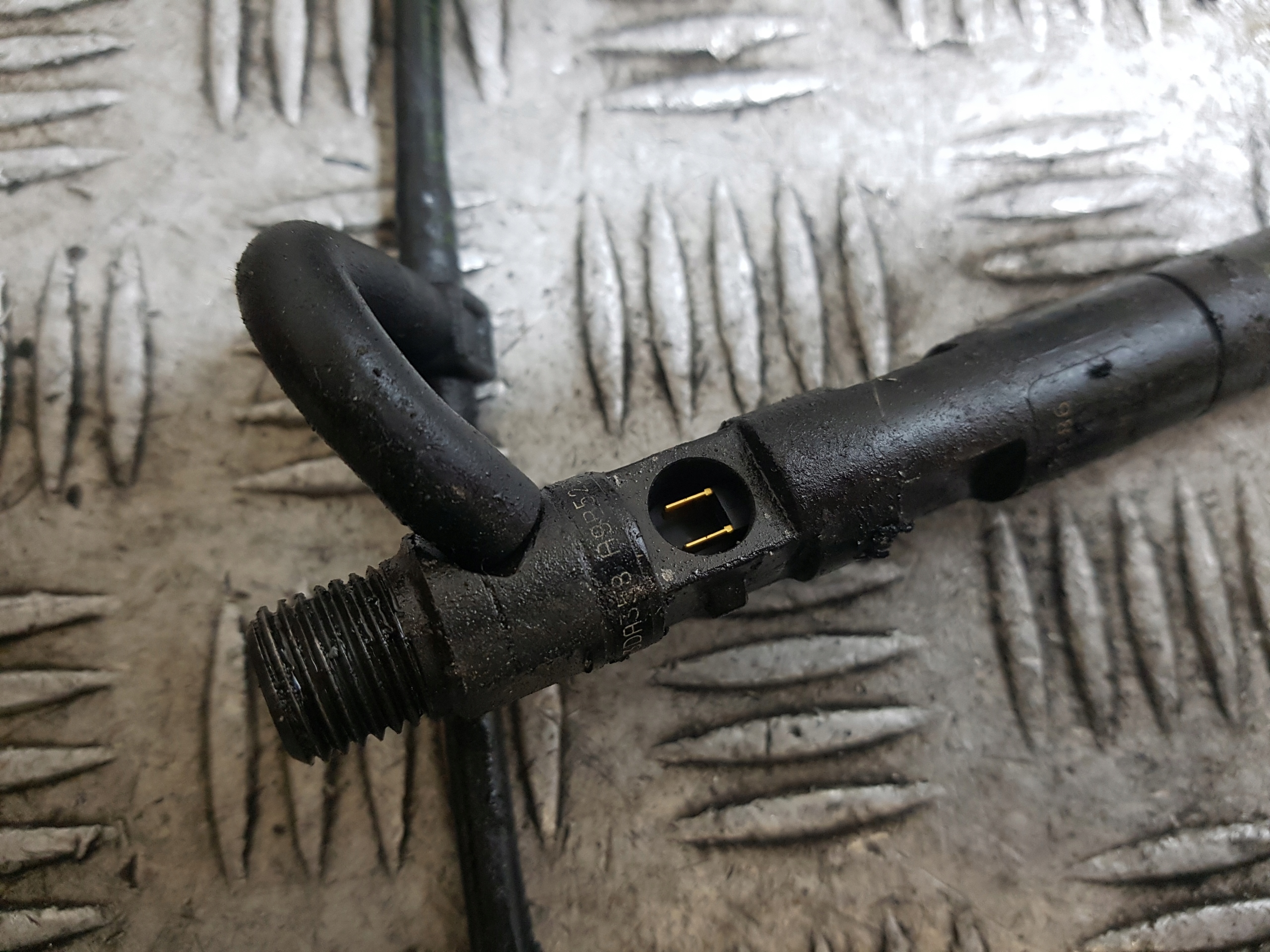 Einspritzdüse Einspritzdüse KOMPLET RENAULT SCENIC 2 8200365186