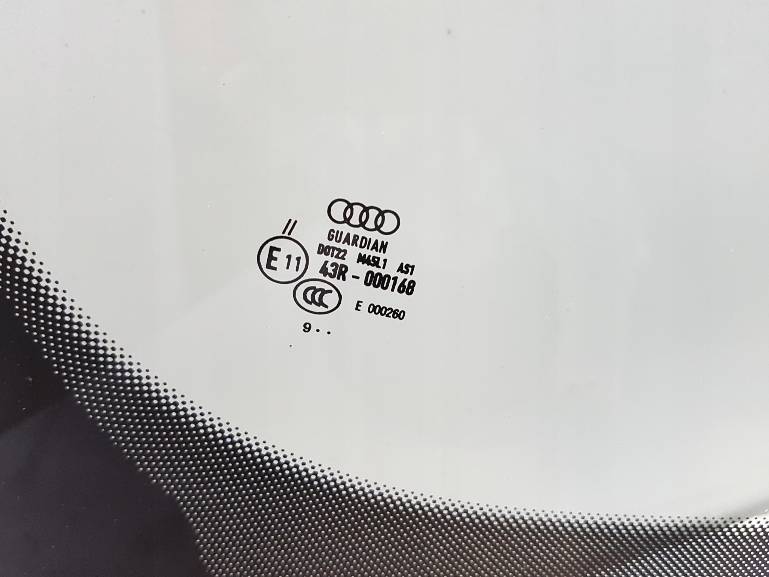 AUDI A5 8F 8T OKNO predok predná