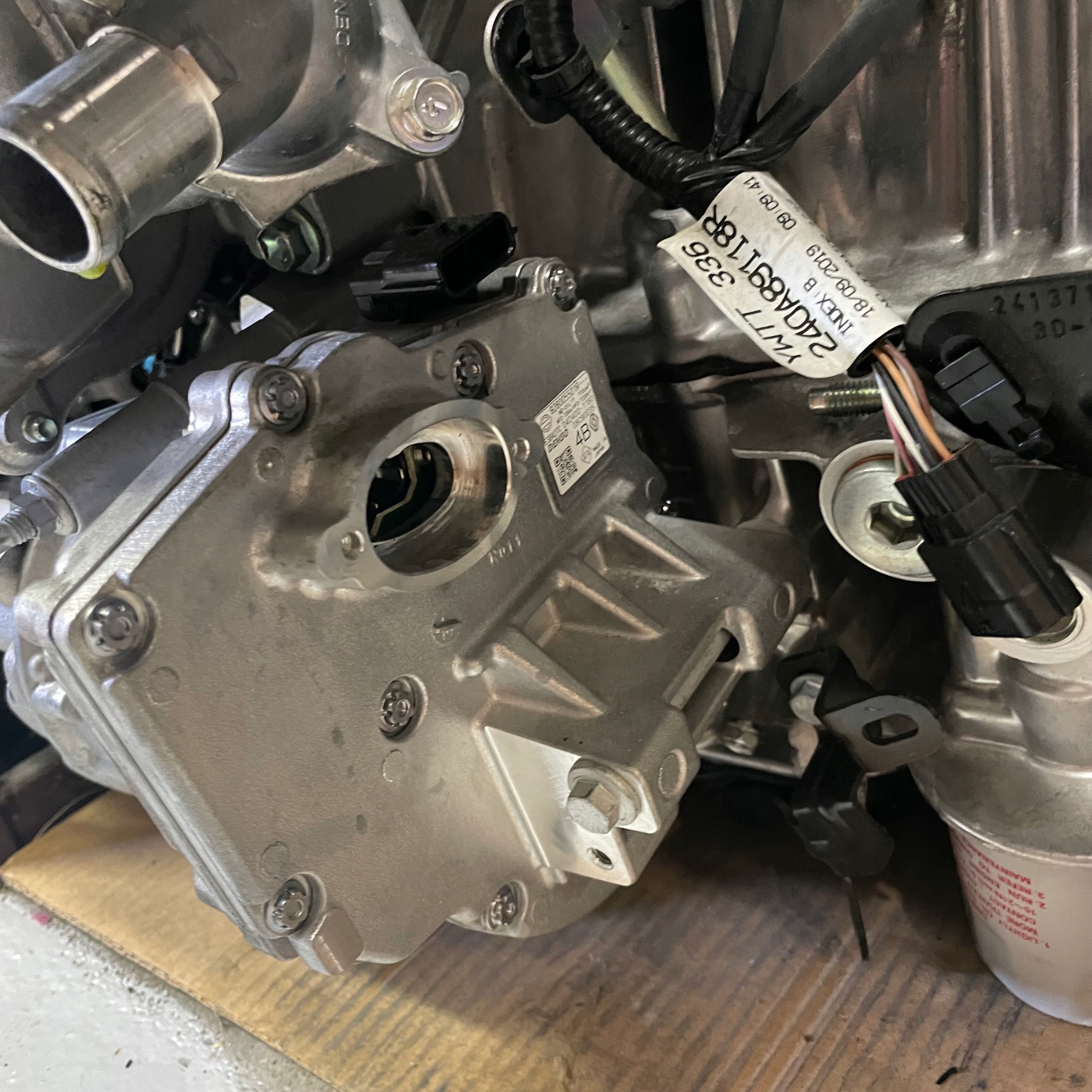 RENAULT CAPTUR II HYBRYDA COMPRESSORE 926005501R
