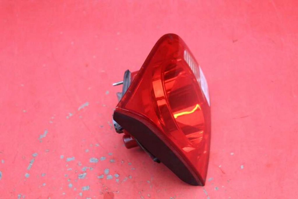 light left rear part rear 92405-2B0L HYUNDAI SANTA FE 2 II 06-10