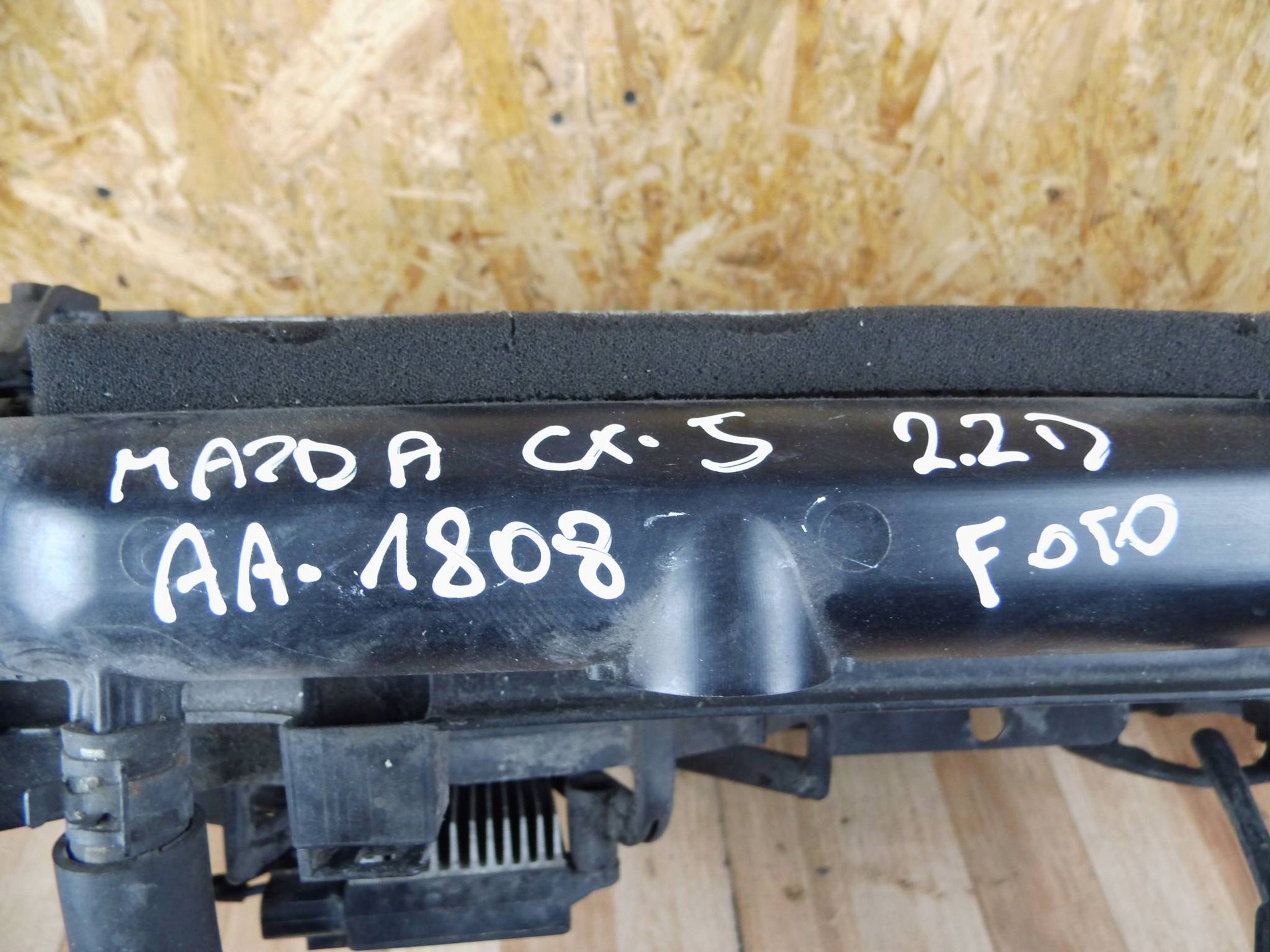 Mazda CX-5 CX5 i KE 2012-2017 2.2 hladnjaci vode klimatizacije ventilatori