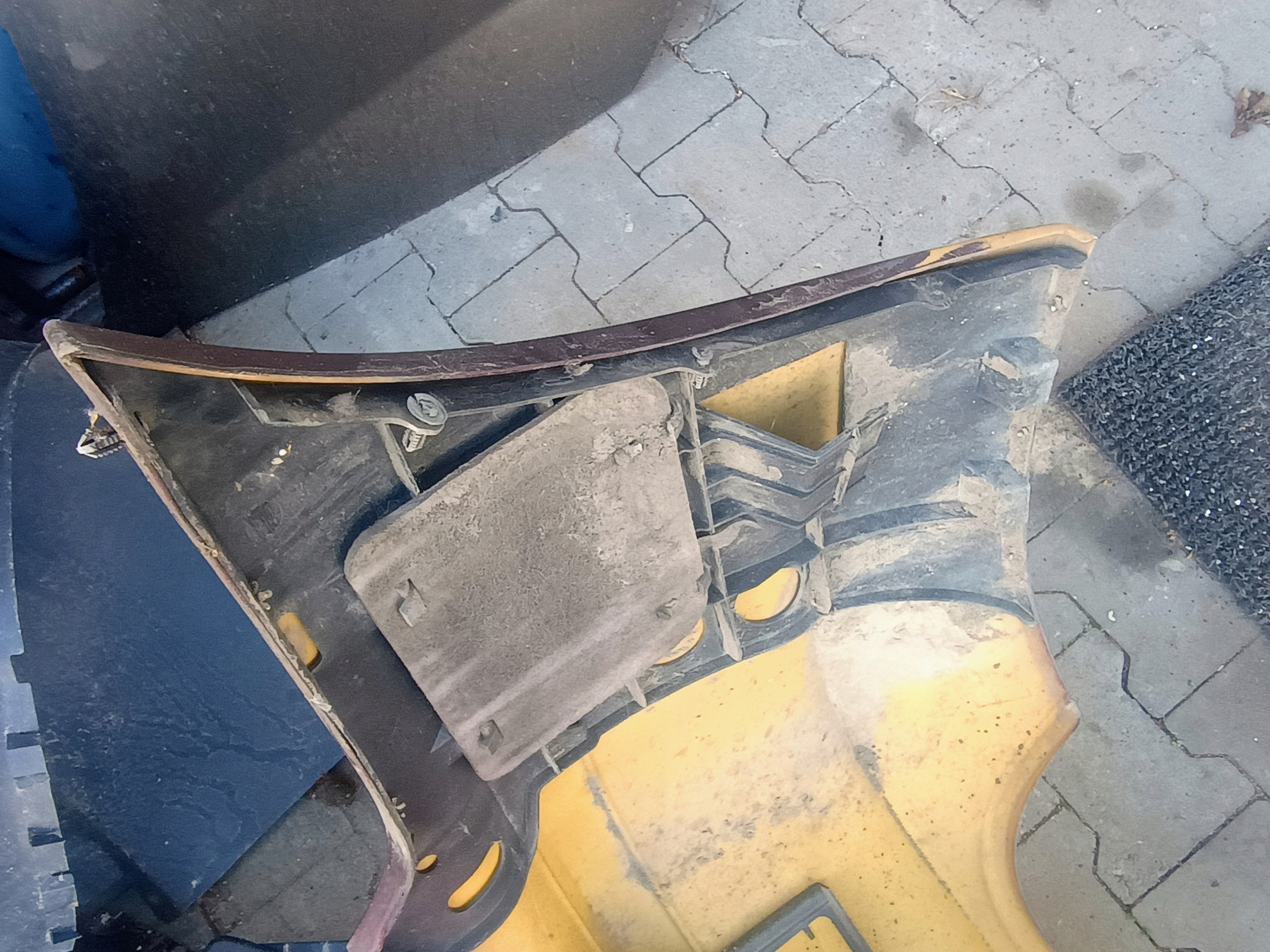 Stoßstange heck MERCEDES R W251