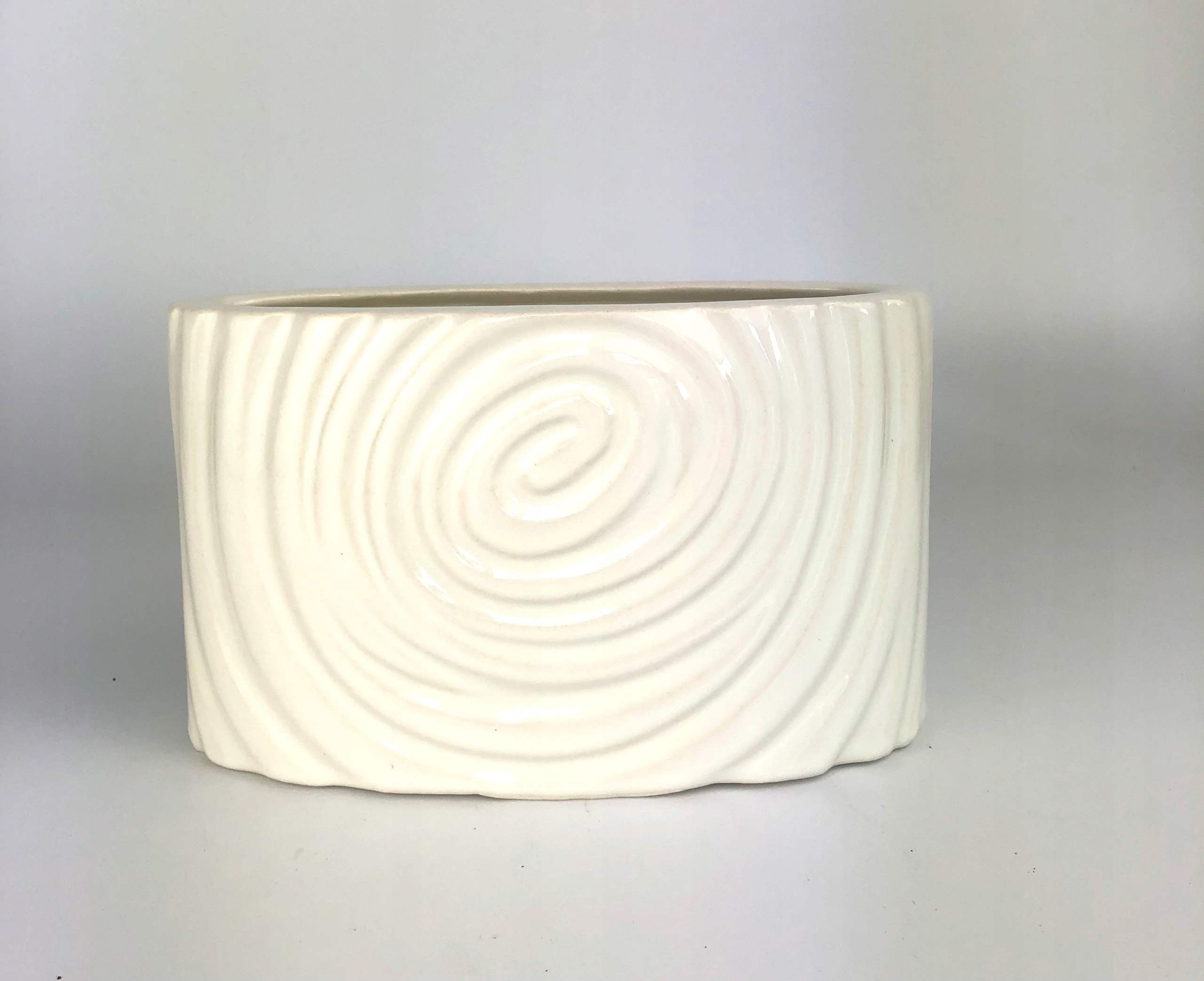 Osłonka ceramiczna biała wazon paski fale doniczka EAN (GTIN) 5905481994204