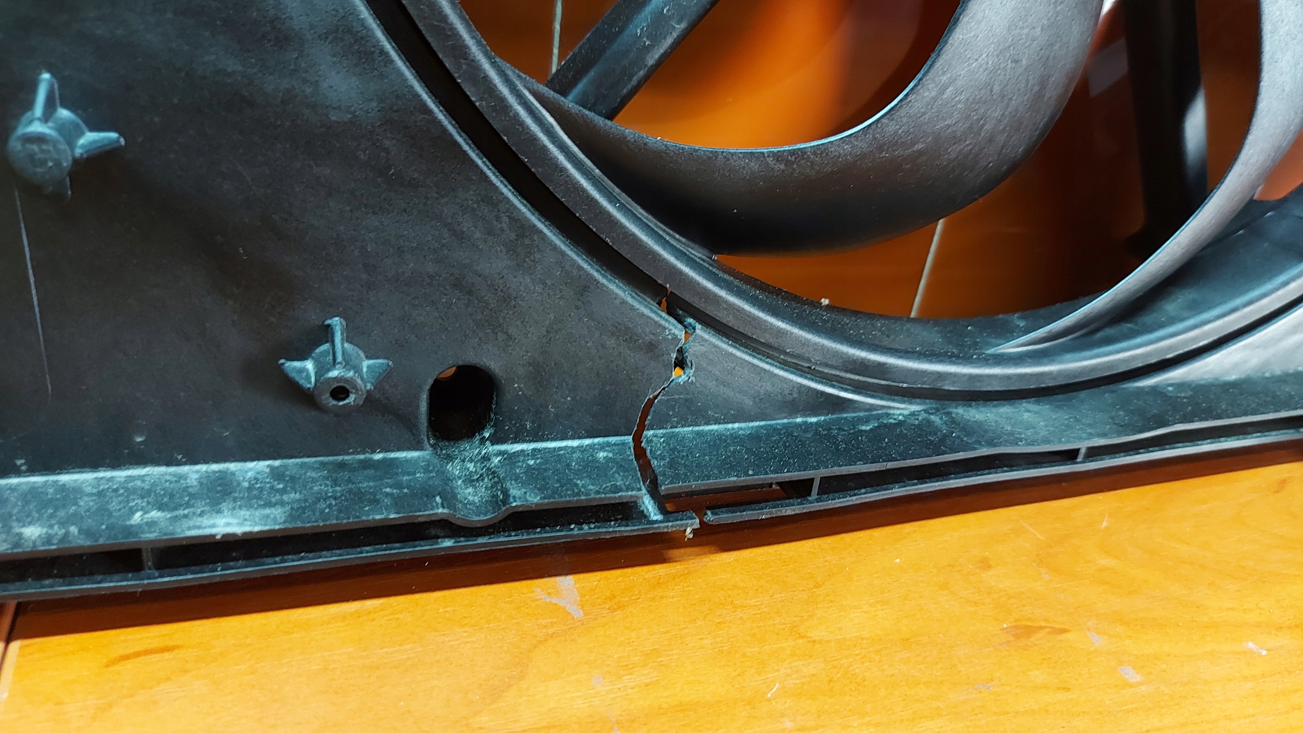 obal ventylátora ventilátor chladiče TOYOTA PROACE JUMPY EXPERT 16