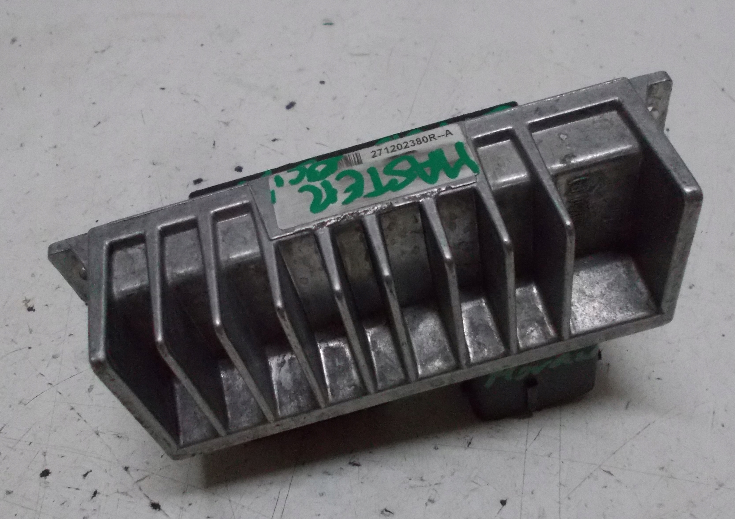 RENAULT MASTER III relay plugs ZAROWCH 271202380R