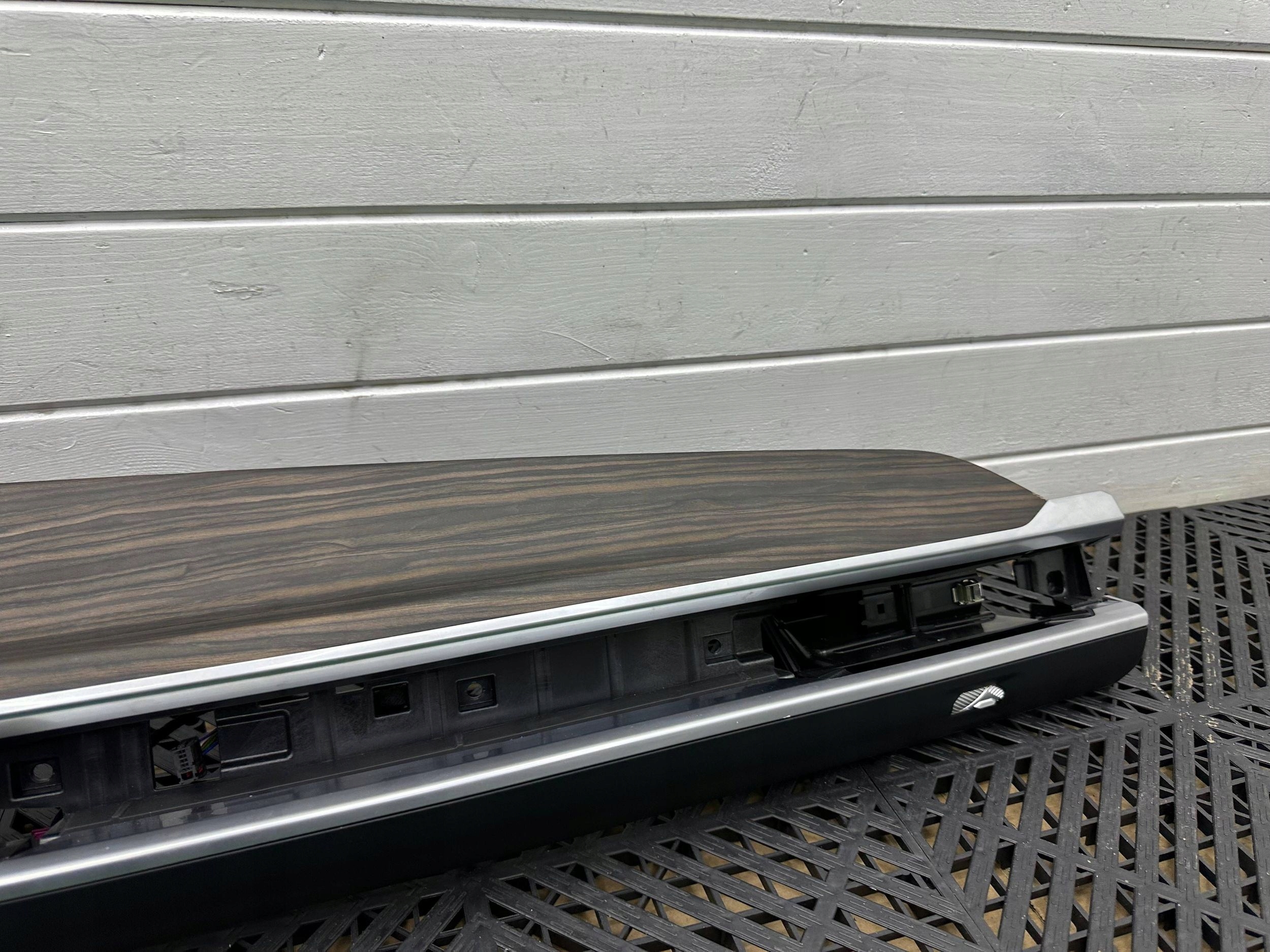 Konsole mitte mitte BMW 7 G70 9872443