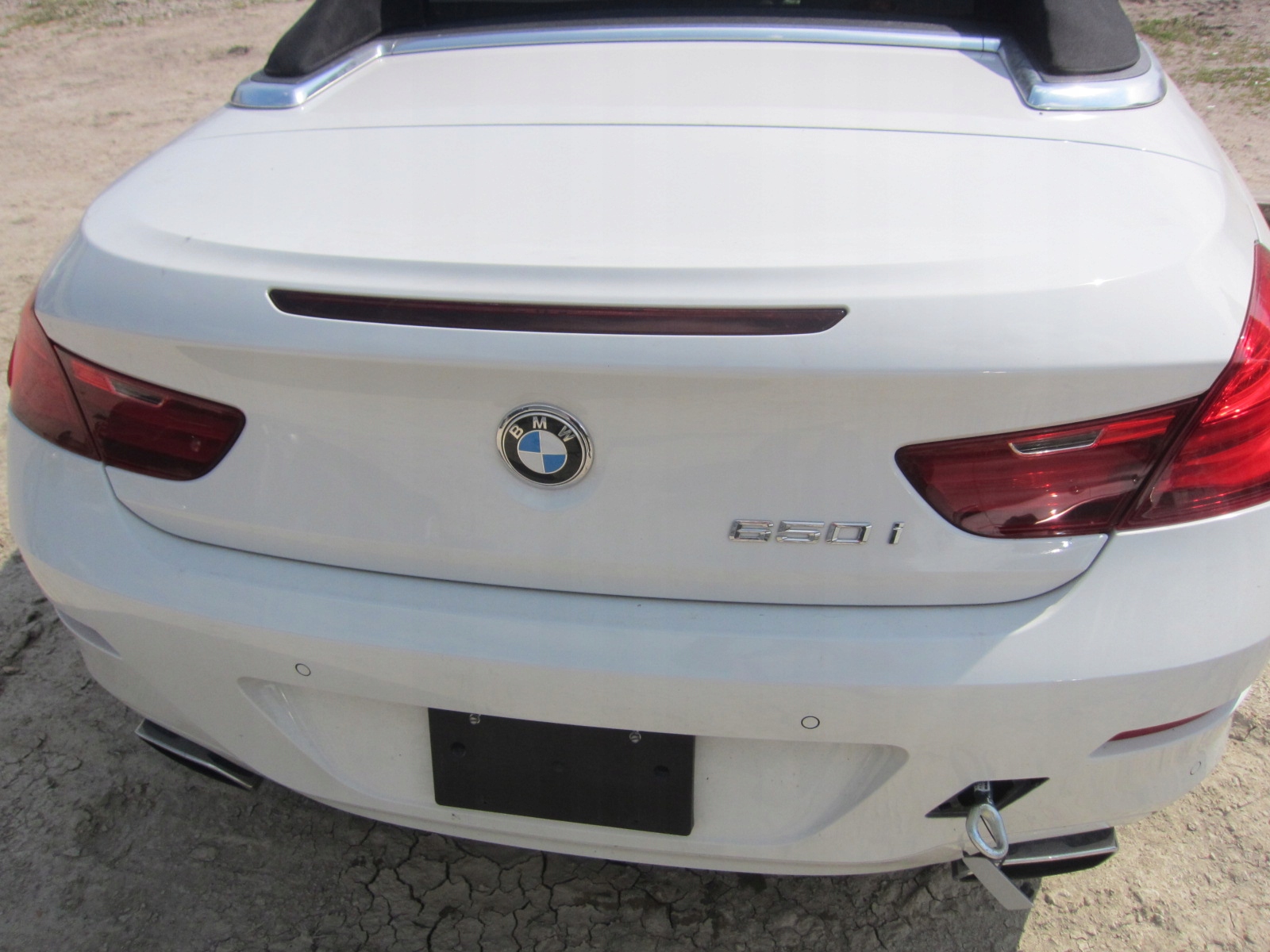 BMW F12 CABRIO BŁOTNIK PAS TYLNY ĆWIARTKA KLAPA Typ samochodu 4x4/SUV Samochody osobowe