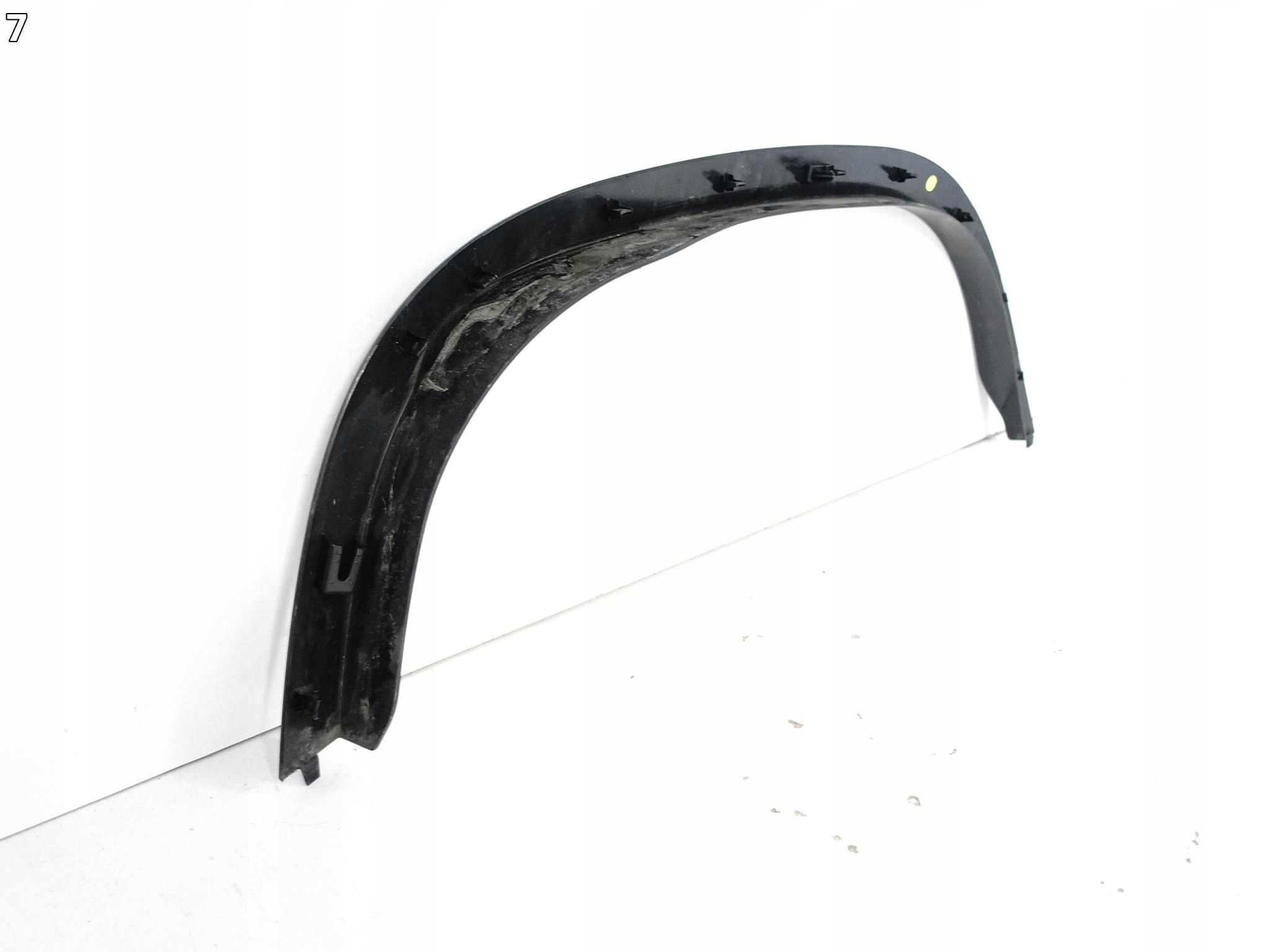 LAND ROVER DEFENDER L663 110 OCTA 24- moulding cap fender front right