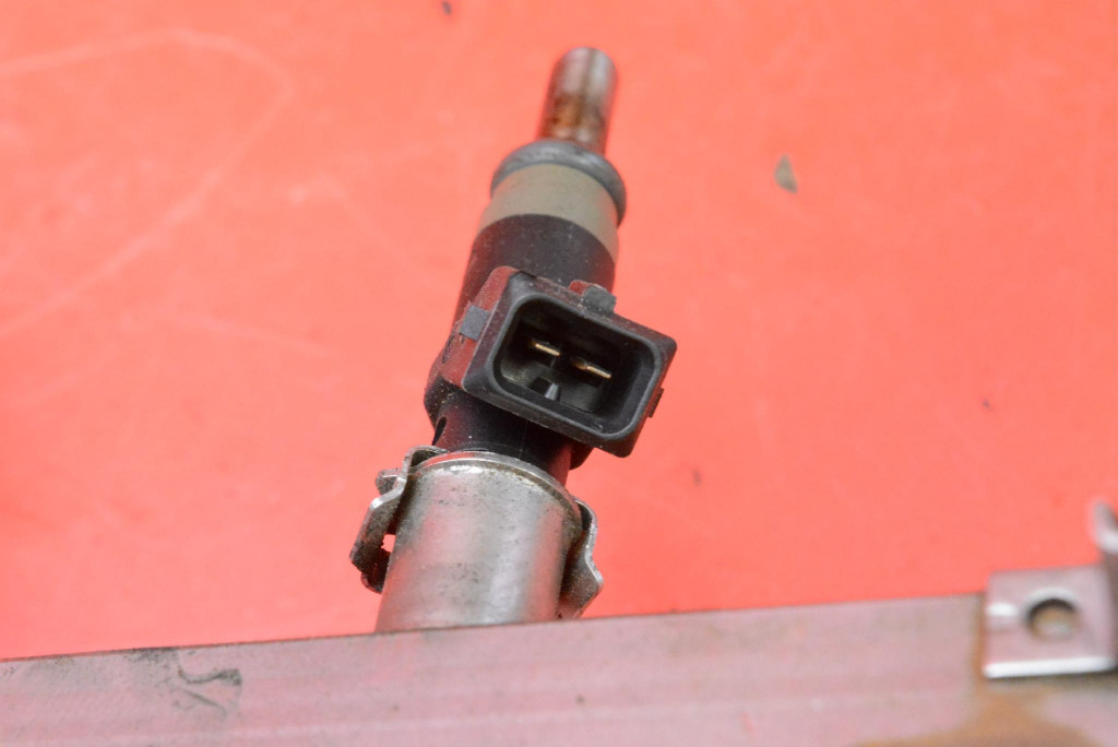 Rampe injection Injecteurs 7530420 BMW E87 1.6i 115 KM 04-07