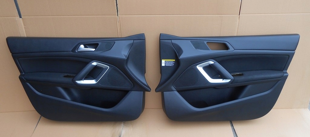 PEUGEOT 308 II T9 бекон передні двері