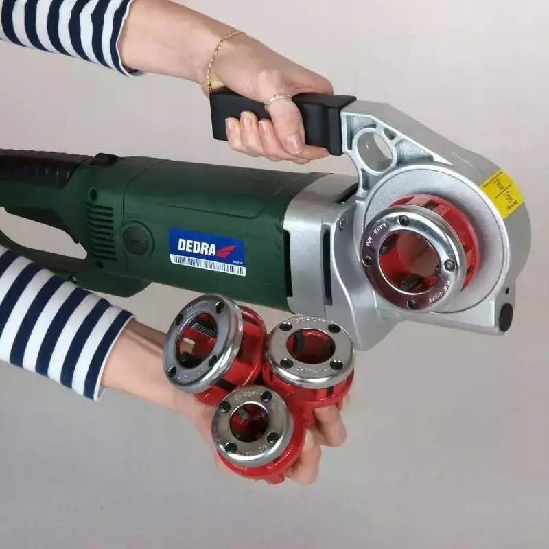 Elektrická závitovka na rúry 1,8 kW sieťová 526 Nm Dedra