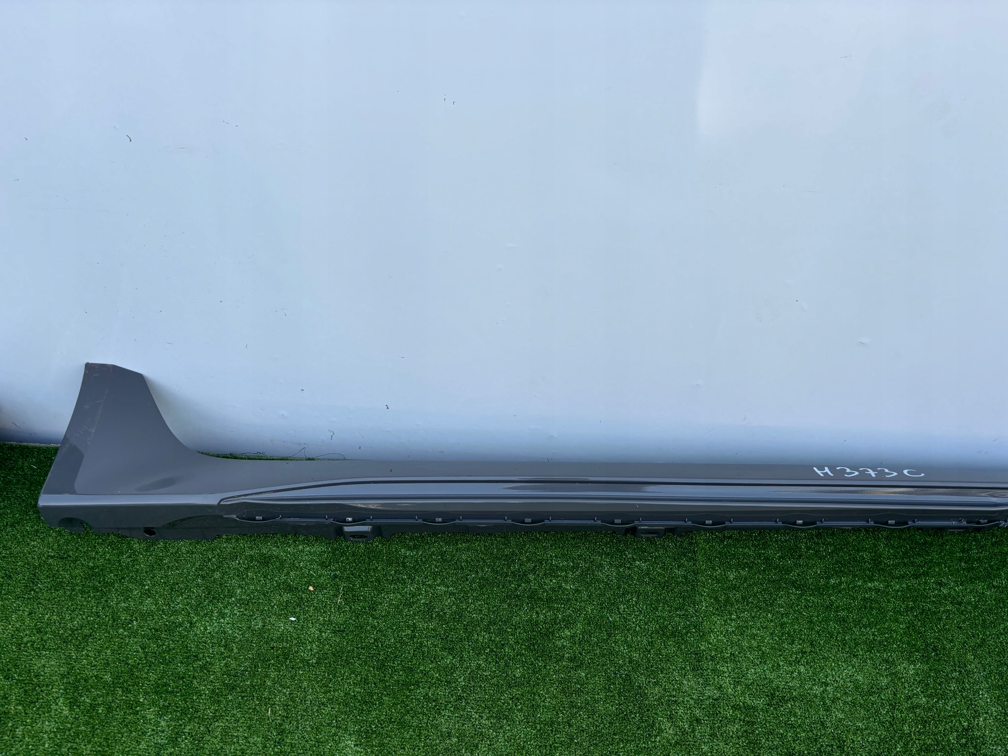 AUDI 8B3 right moulding threshold threshold 8B3853856 H373C