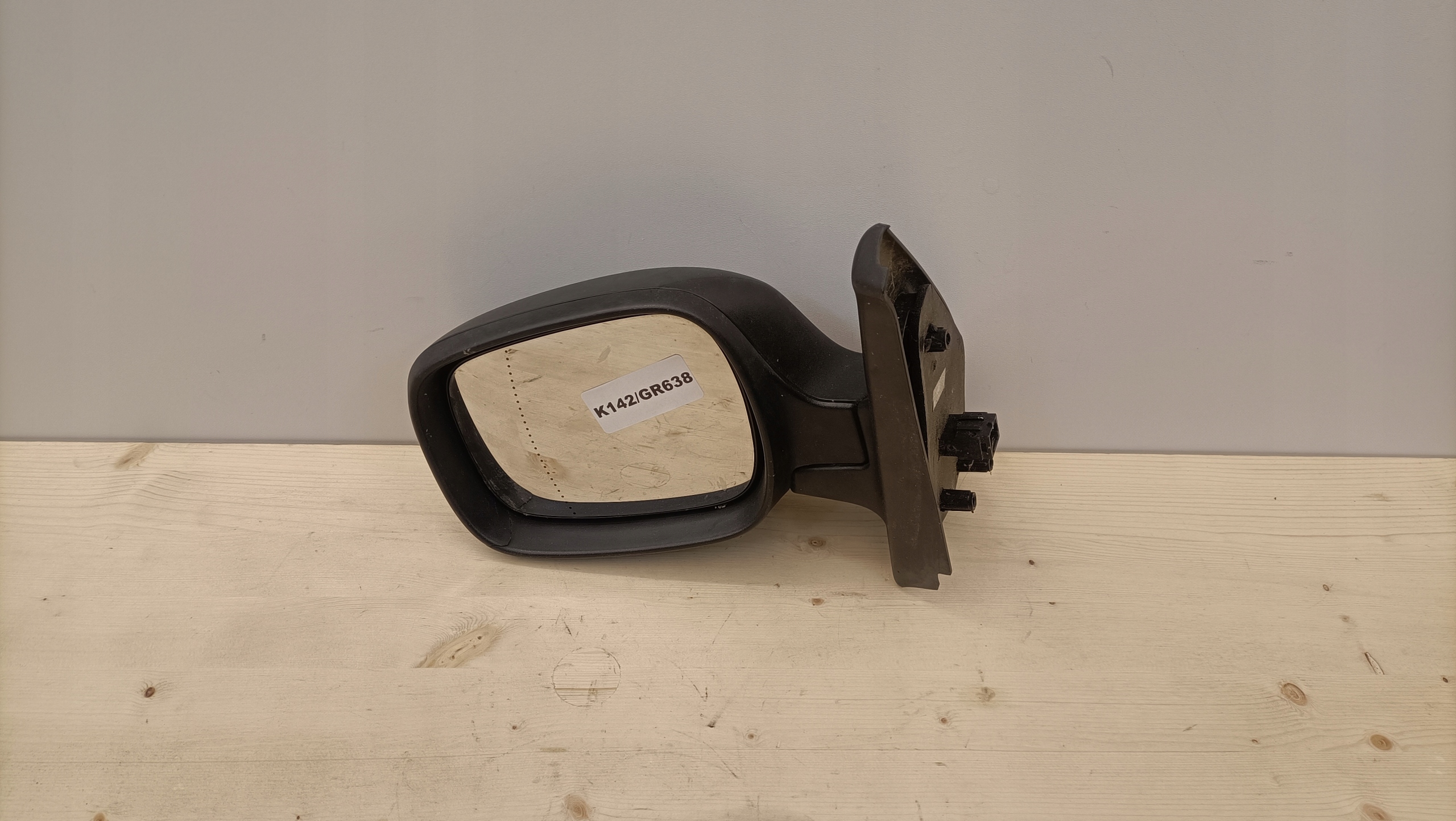 right mirror 5PIN RENAULT KANGOO 03-08 year E9014106 K142/GR638