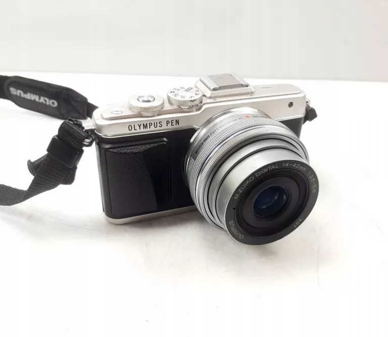 OLYMPUS - ❤️WiFi＆女性人気❤️OLYMPUS PEN E-PL7 大人気のブラック♫ Amazon | OLYMPUS ミラーレス一眼 PEN E-PL7 ボディ ブラック
