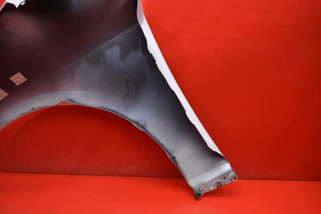 fender right front front 040 TOYOTA COROLLA E21 18-25