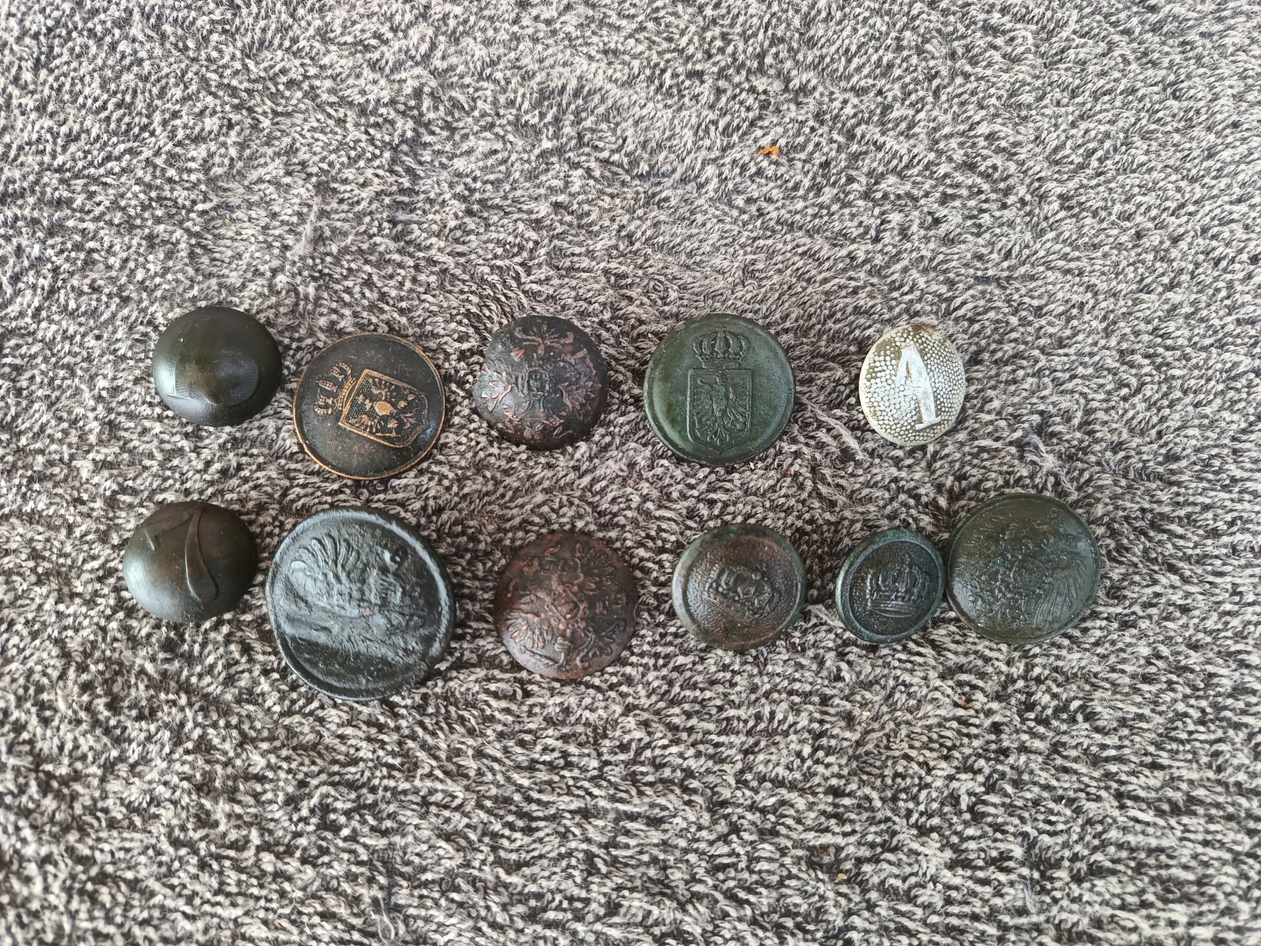 Mix guzików wykopki