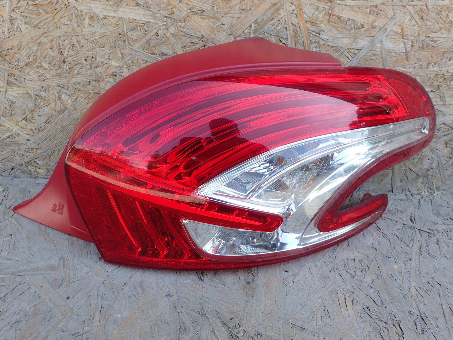 light right rear right rear part PEUGEOT 208 CA 12-15R