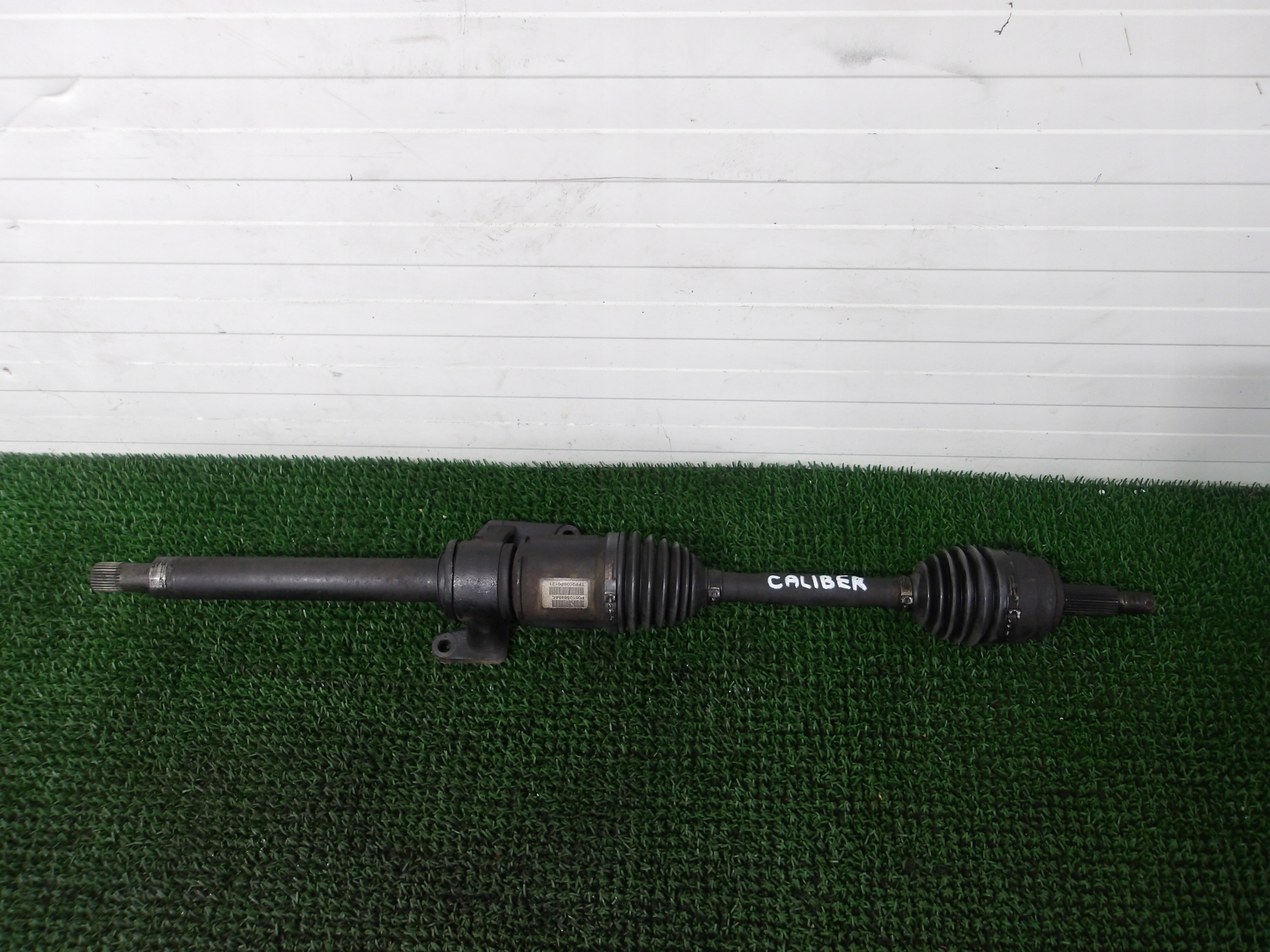 DODGE CALIBER 06-11 2.4 B semi-axis right long P05105649AC OE