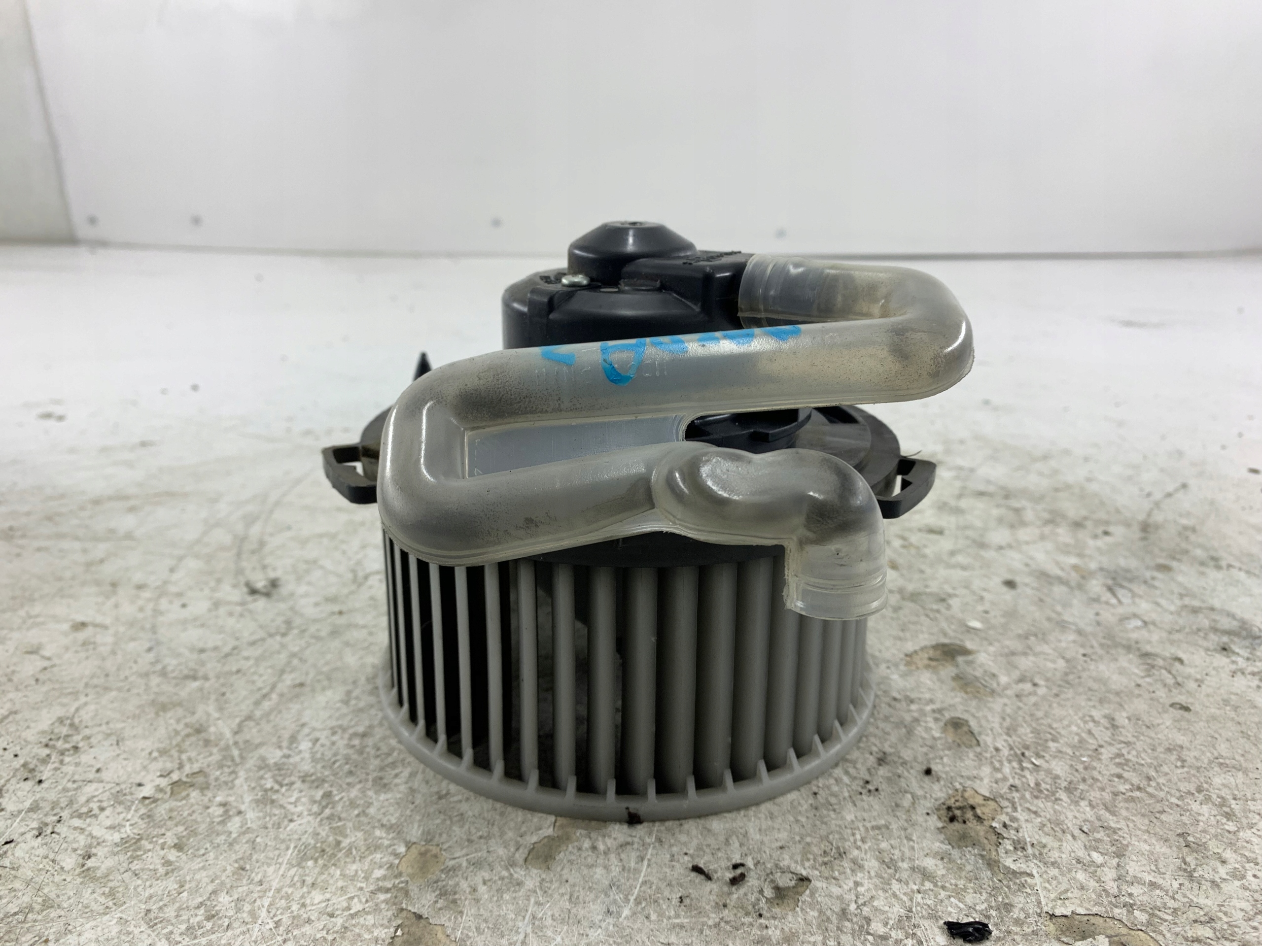 MAZDA 3 e BK riscaldamento bocchette 894000-0270
